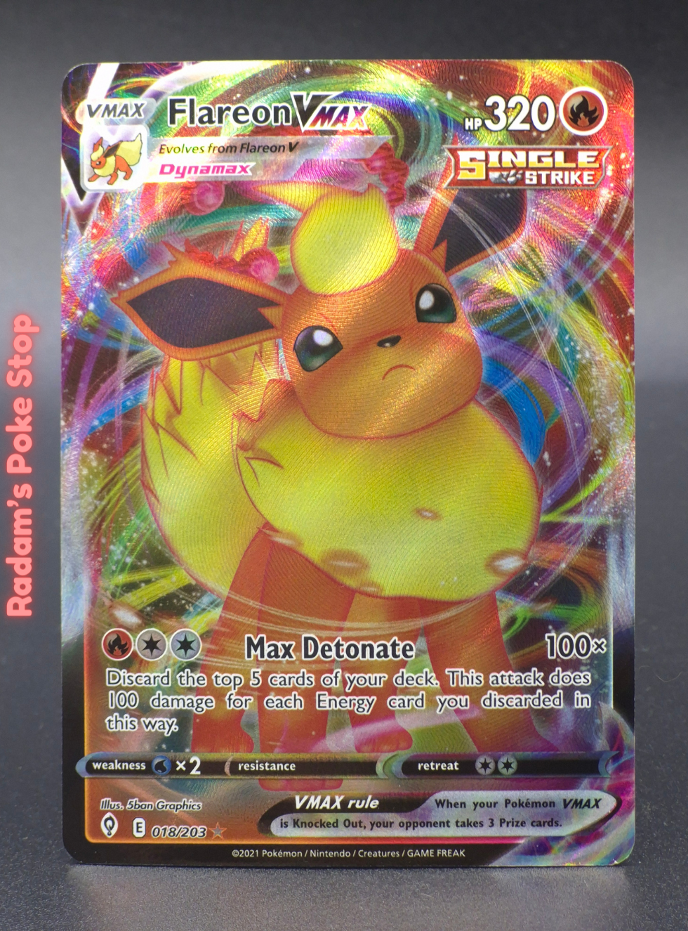 EVS 018_203 Flareon VMAX.png