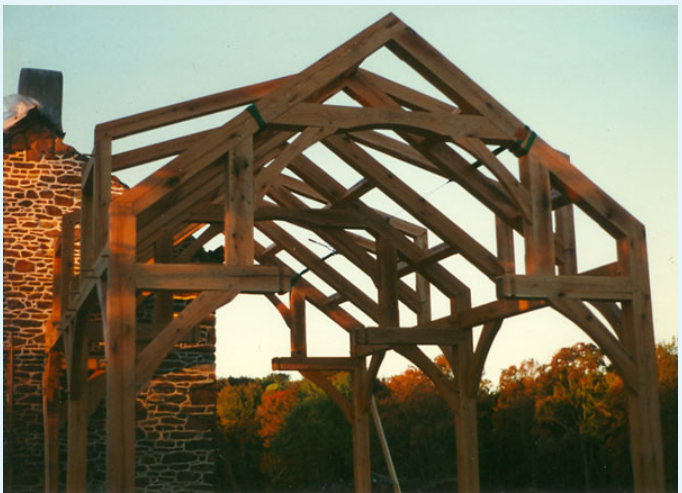 Full Arch HammerBeam Truss with TimberFrame Dormers.png