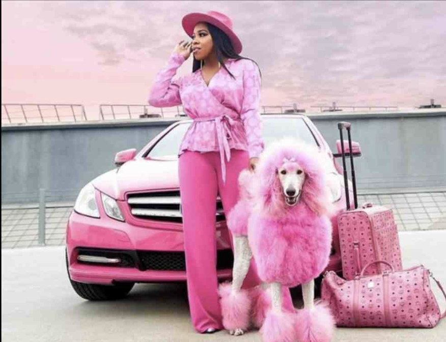 Venus Lines in Astrocartography: Vanity vs Value 