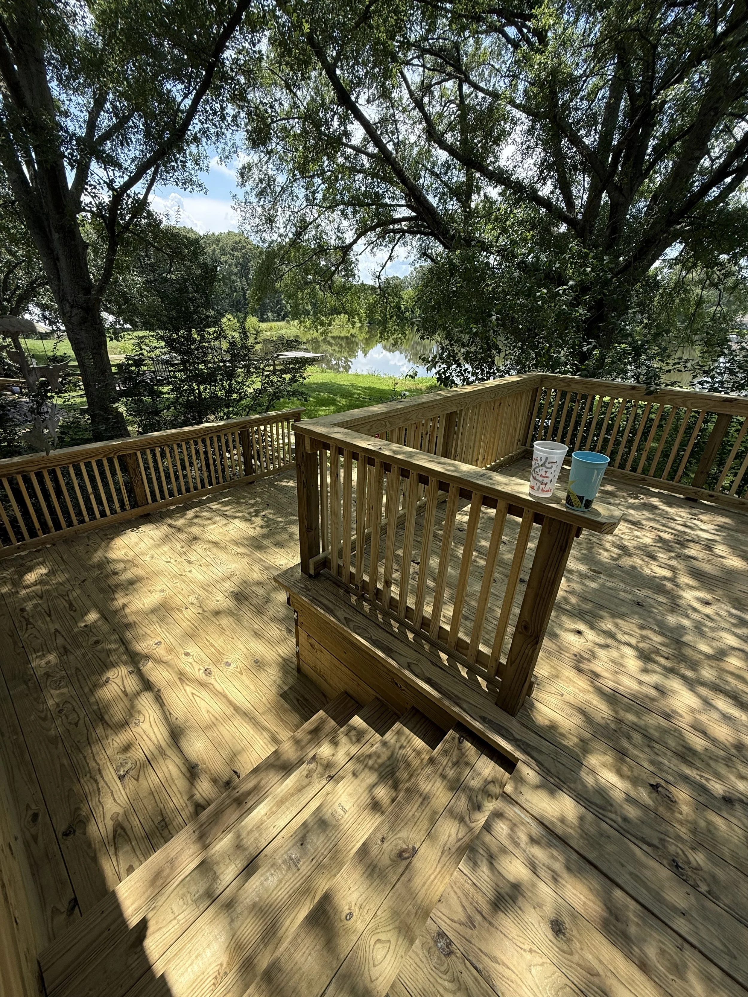 Deck.jpg