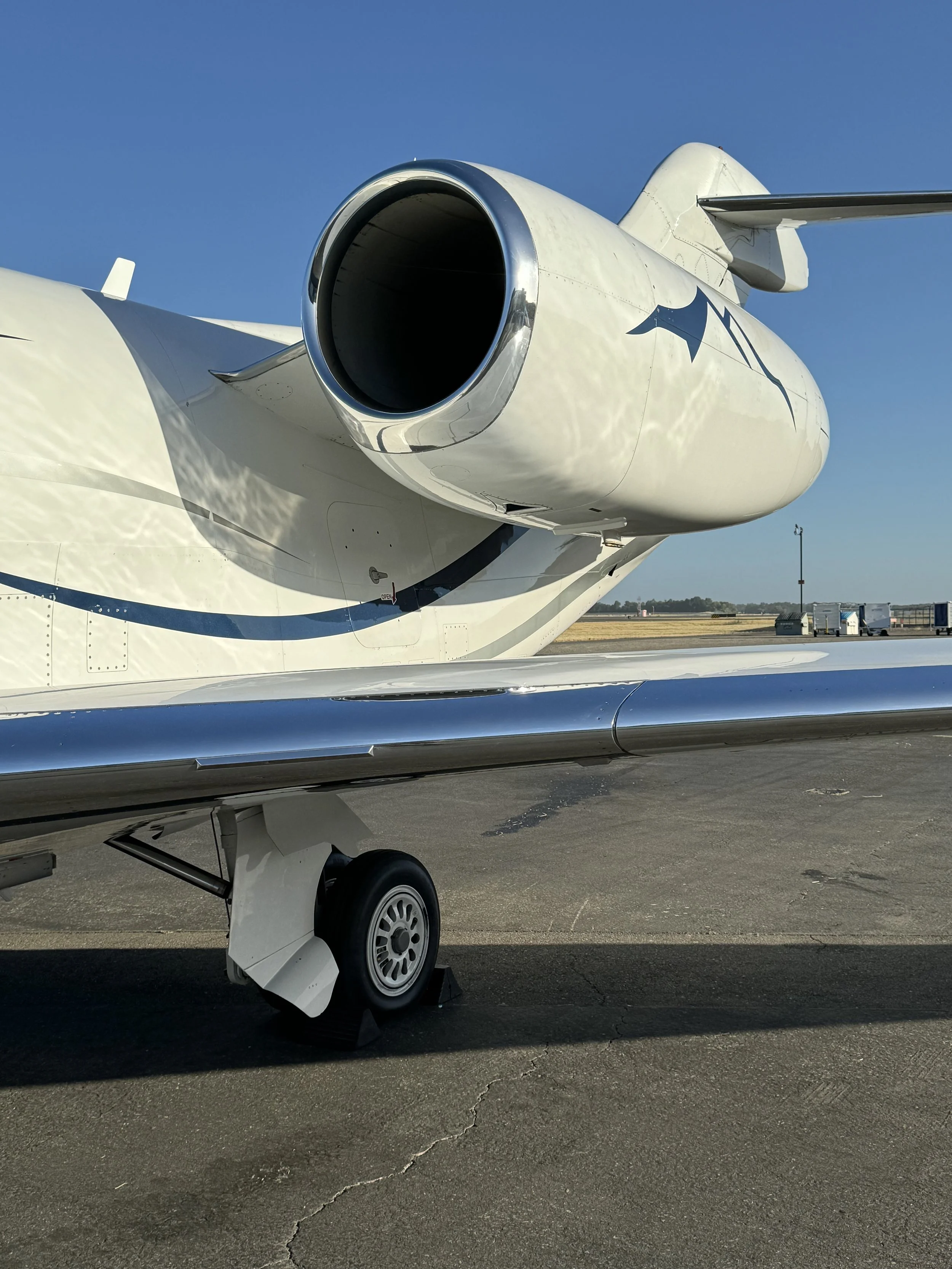 Mobile bright work services for aircraft in Santa Clara California and cities near by