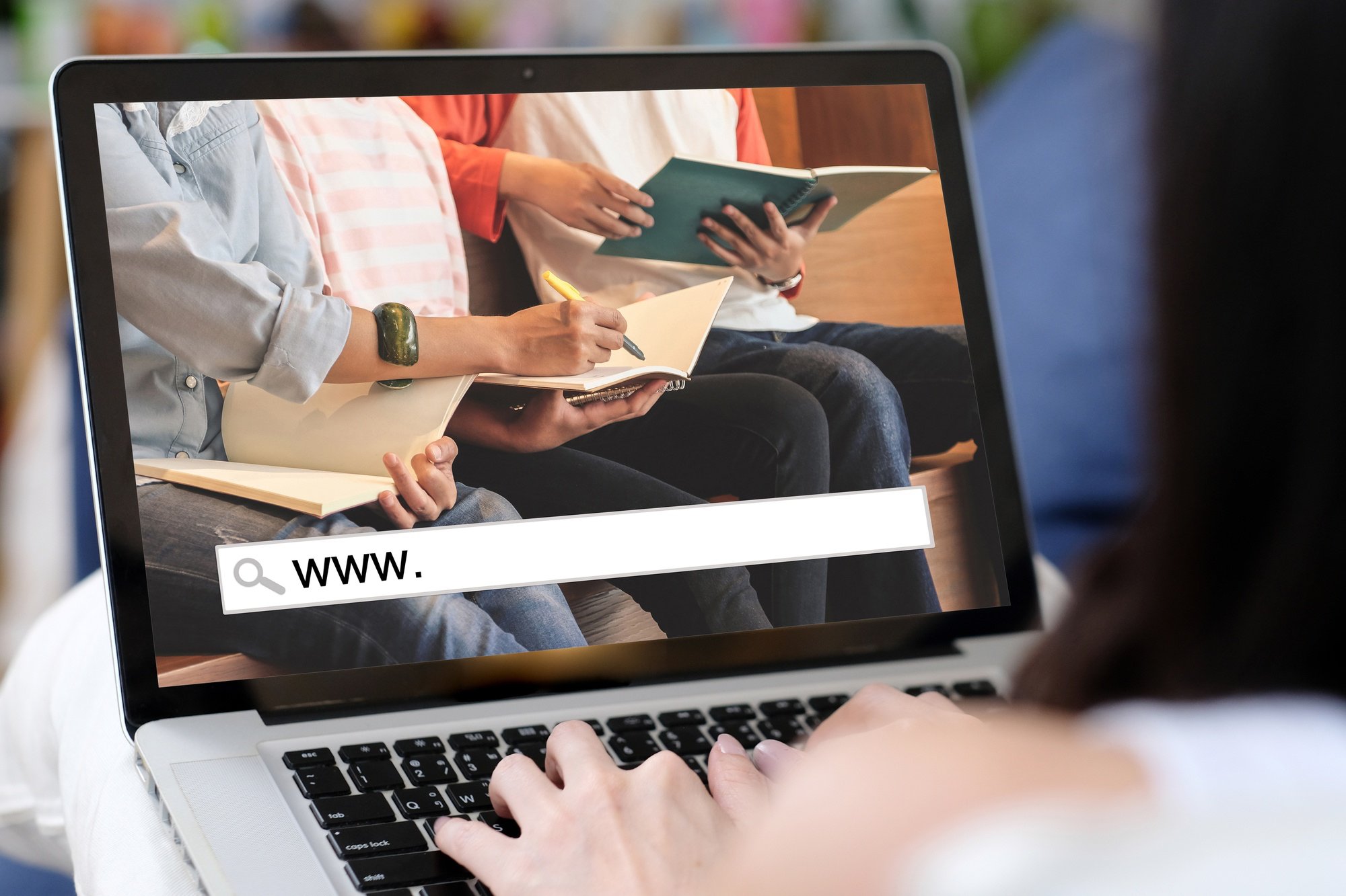 CREACIÓN Y DISEÑO PAGINAS WEB