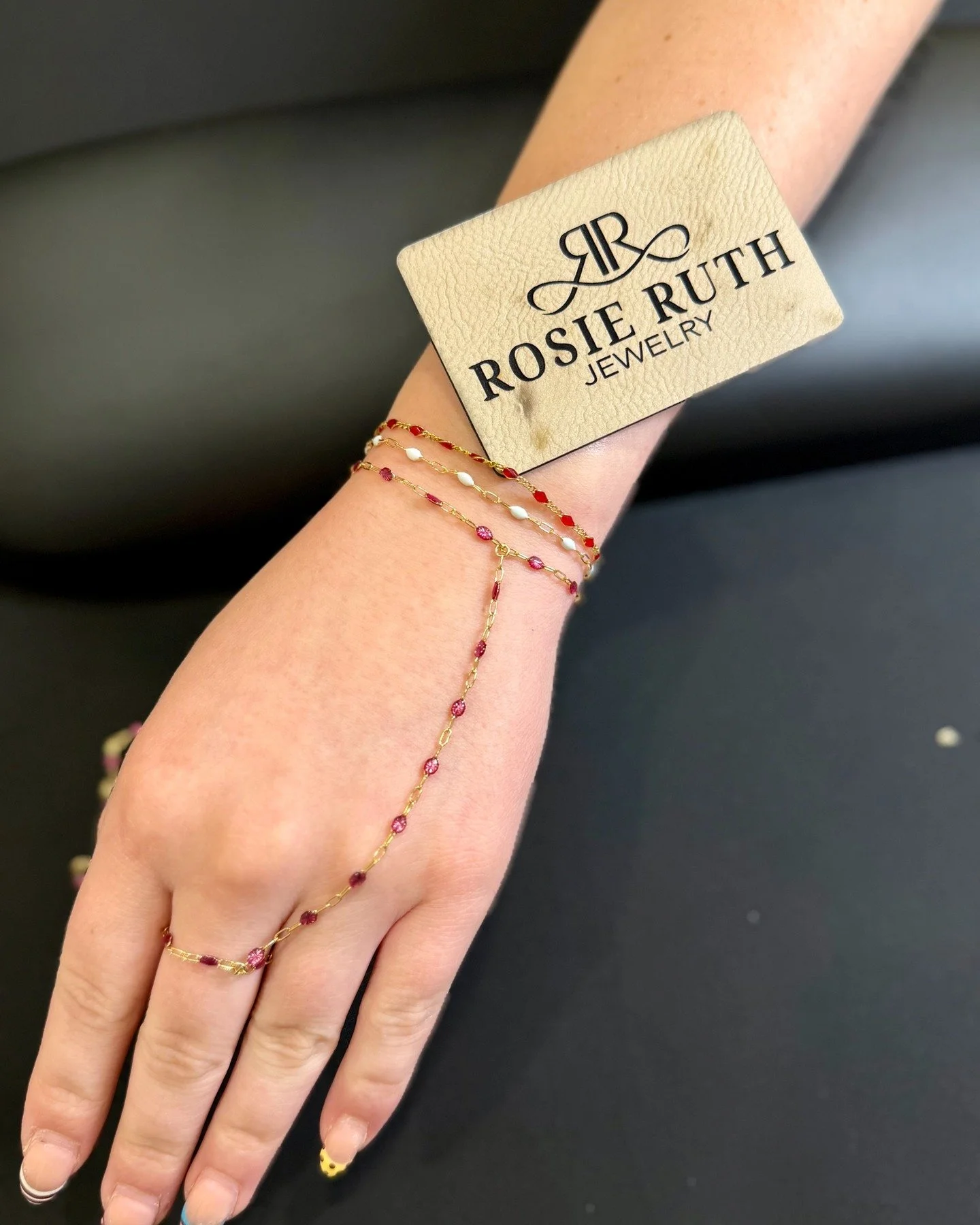 Lincoln, NE&mdash;you really showed this girl some LOVE today💛 I had the honor of creating one of my favorite hand chains and adding to that stack&hellip; WOW. Absolute PERFECTION ✨

And hey fellas&mdash;I didn&rsquo;t forget about you 👀 If you&rsq