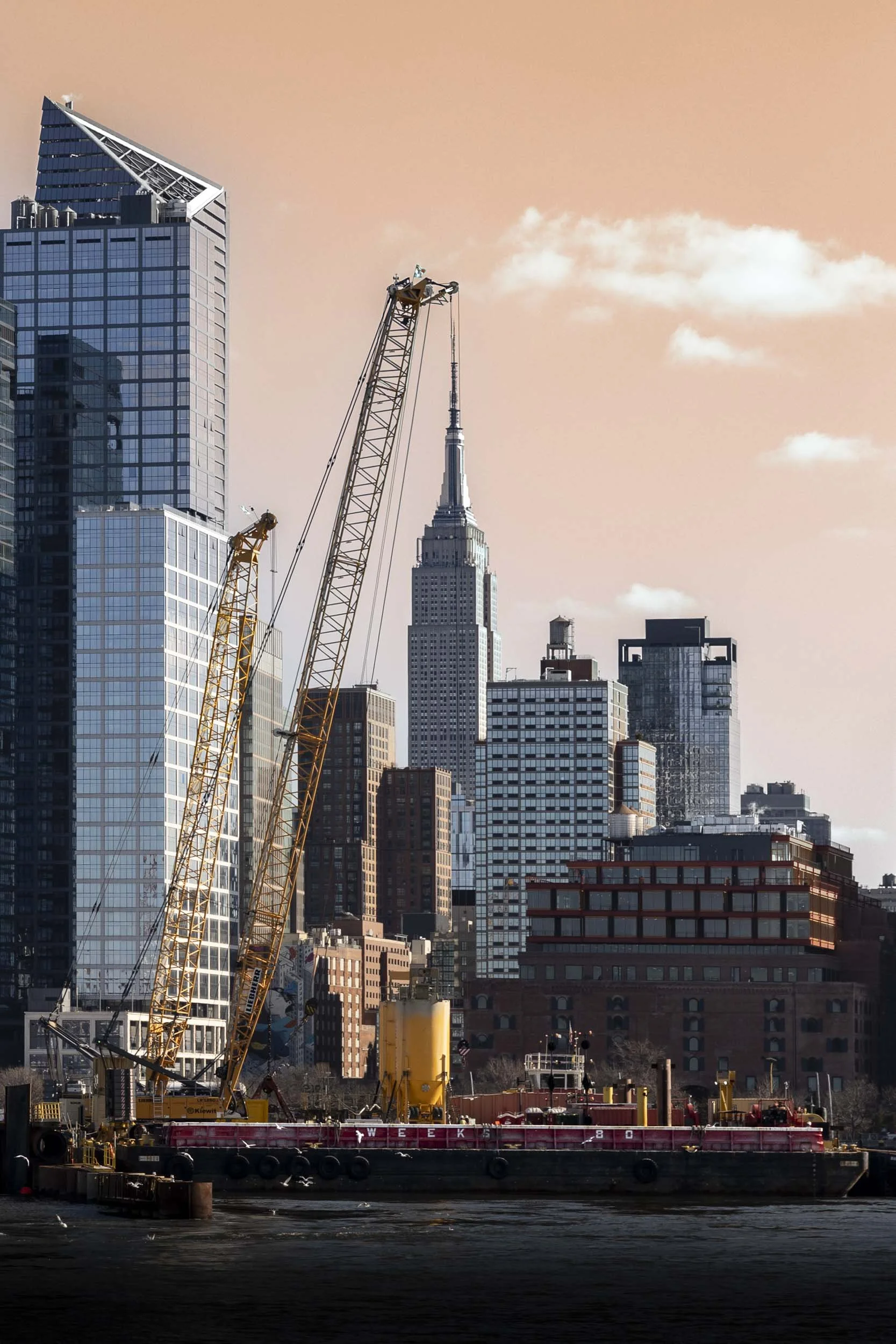 Empire State Building New York.jpg