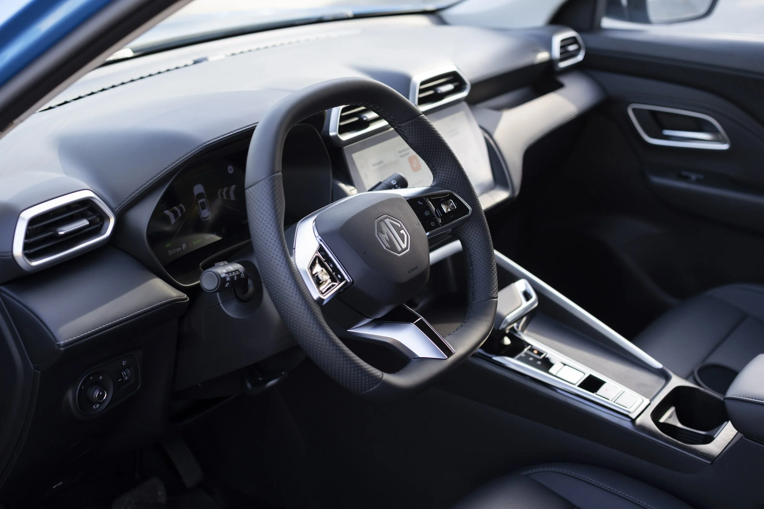 MG ZS Hybrid+ 32.jpg