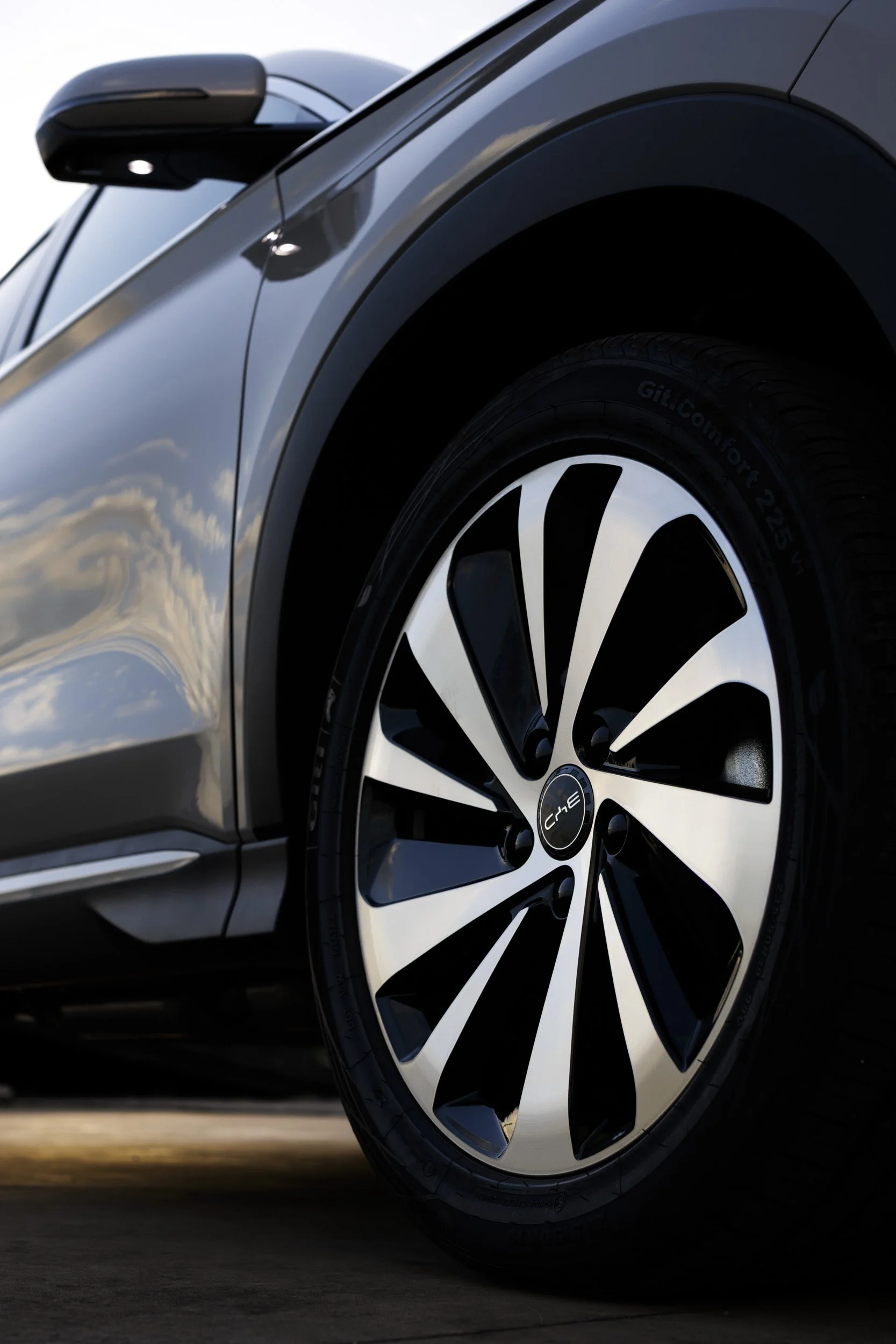 BYD Sealion 6 247-Edit.jpg