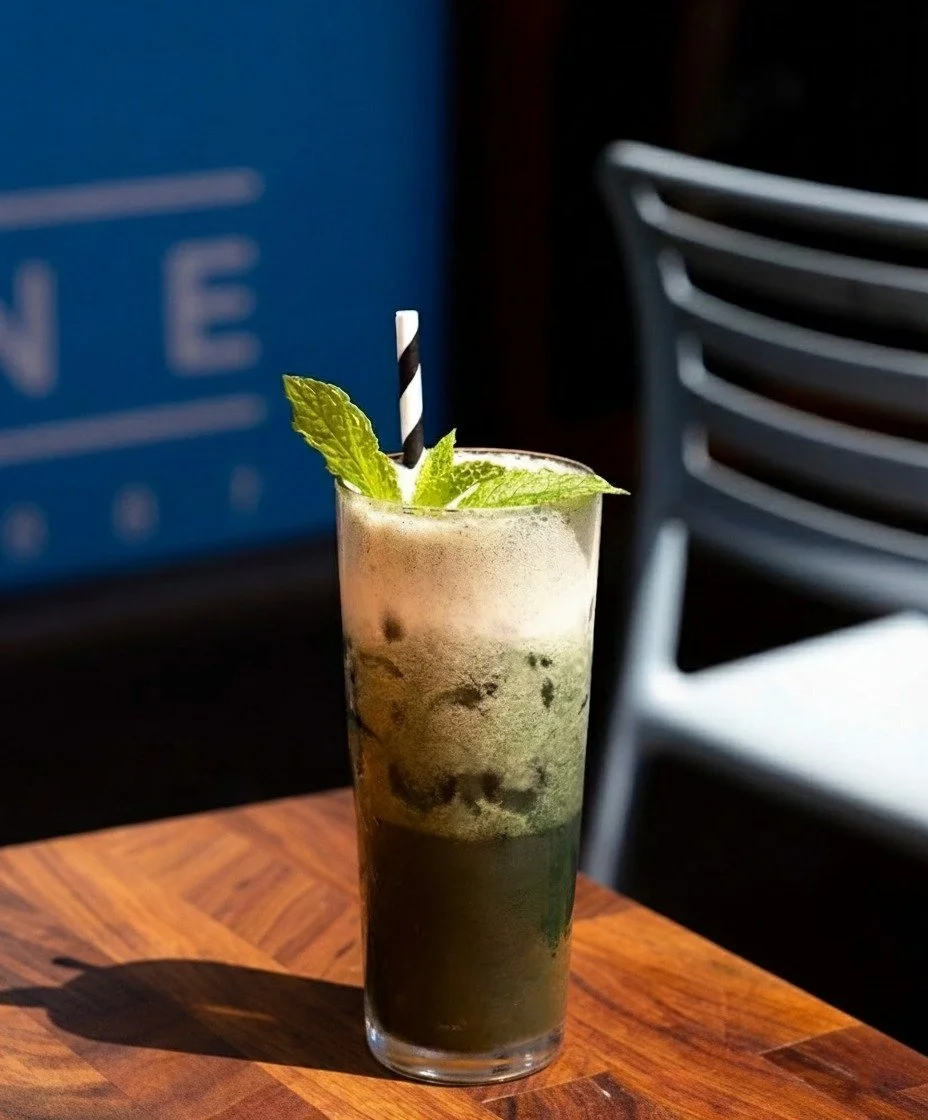 Fancy a little reset? Our Green Machine is packed with kale, apple, celery, ginger and lemon&mdash;come grab one.

#melbournedrinks #melbournecafe #melbournebrunch #drinkmelbourne #sandringham