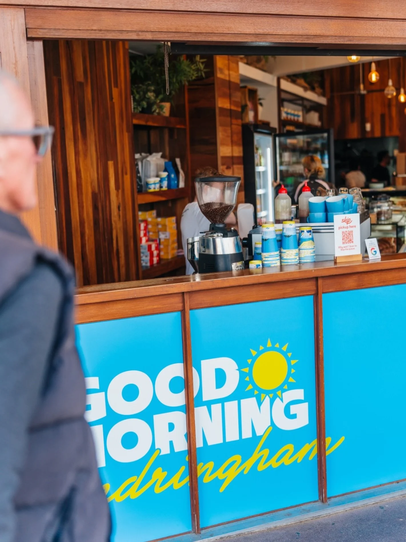 Sunshine in a cup, served with a smile. Your morning coffee is waiting at the window ☀️

#melbournecoffee #melbournecafe #melbournebrunch #drinkmelbourne #sandringham