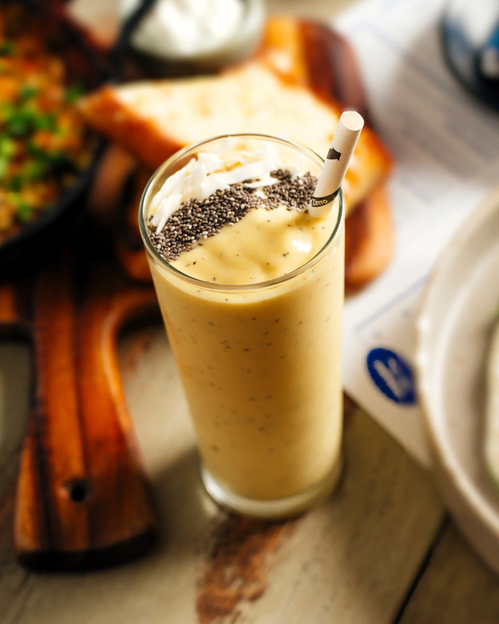 Sun&rsquo;s out. Smoothie weather. You know the drill 🥭

#melbournedrinks #melbournecafe #melbournebrunch #drinkmelbourne #sandringham