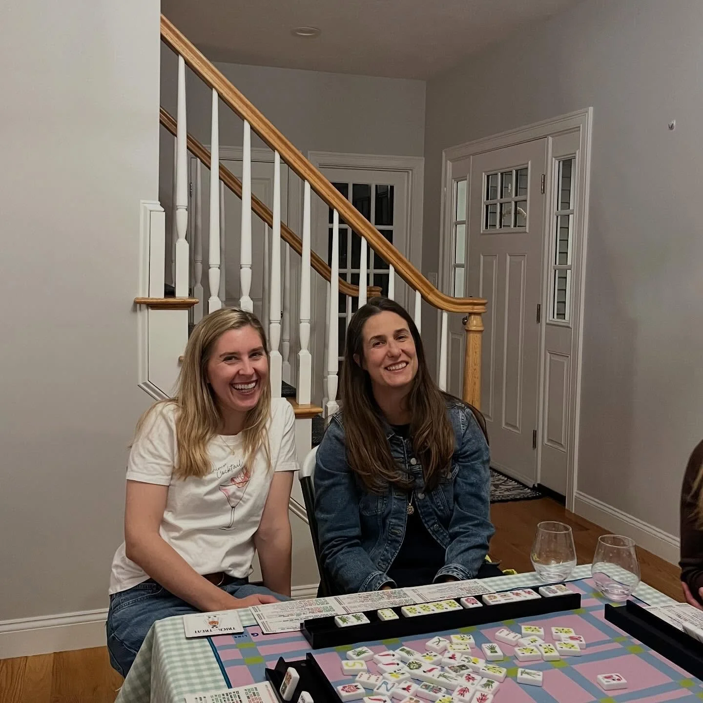 Excellent first mahj by this dynamic duo last night! 

#mahjong #mahjongg #mahjong🀄️ #mahjbos #bostonmahjong #bostonmahjong #mahjonginstructor #mahjonglessons #learnmahjong #firstmahj #boston