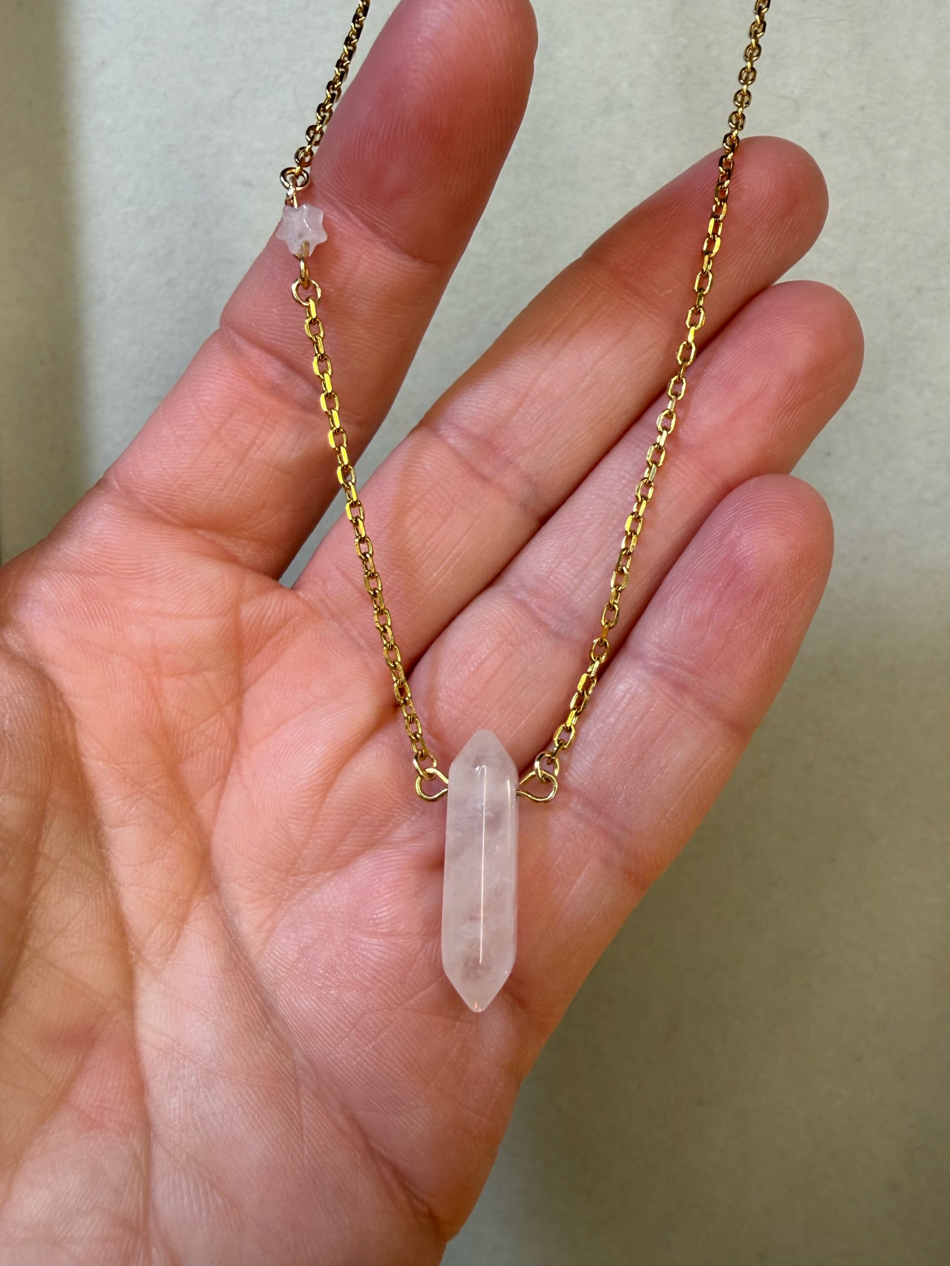 Quartz Me necklace