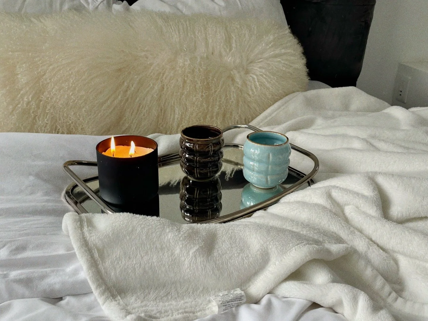 My Warm Winter collection now available!❄️🕯️
mykococeramics.com 

During winter, the cold, wind, and snow cover everything. In this season, people consciously try to keep their inner warmth to undergo the harsh conditions.

Inspired by the contrast 