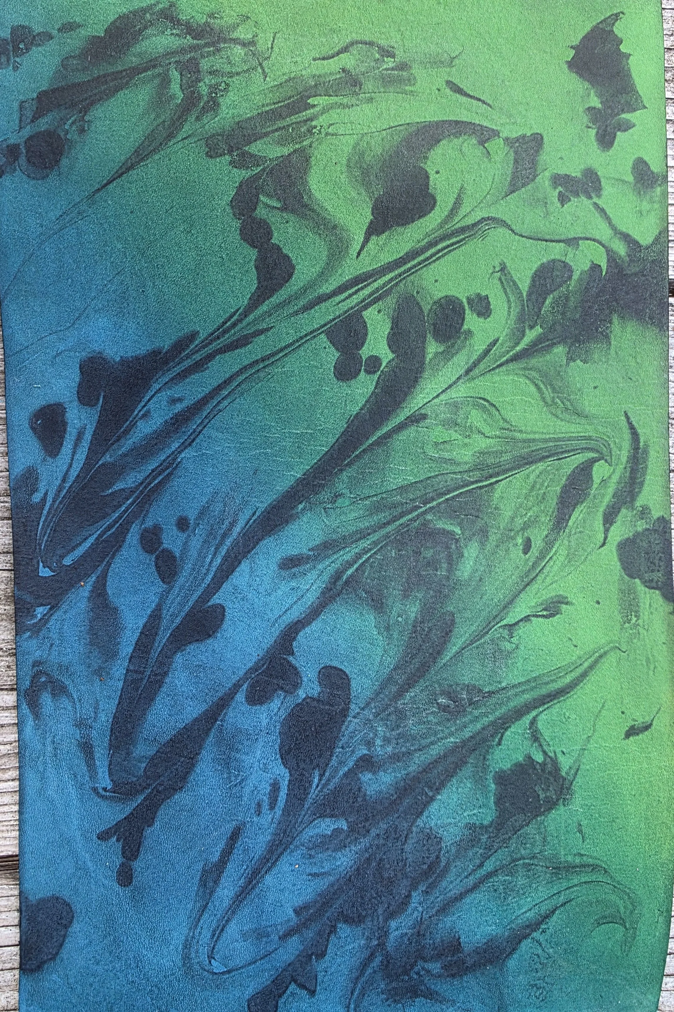 Blue to Green Diagonal Fade w/ Black Marbling