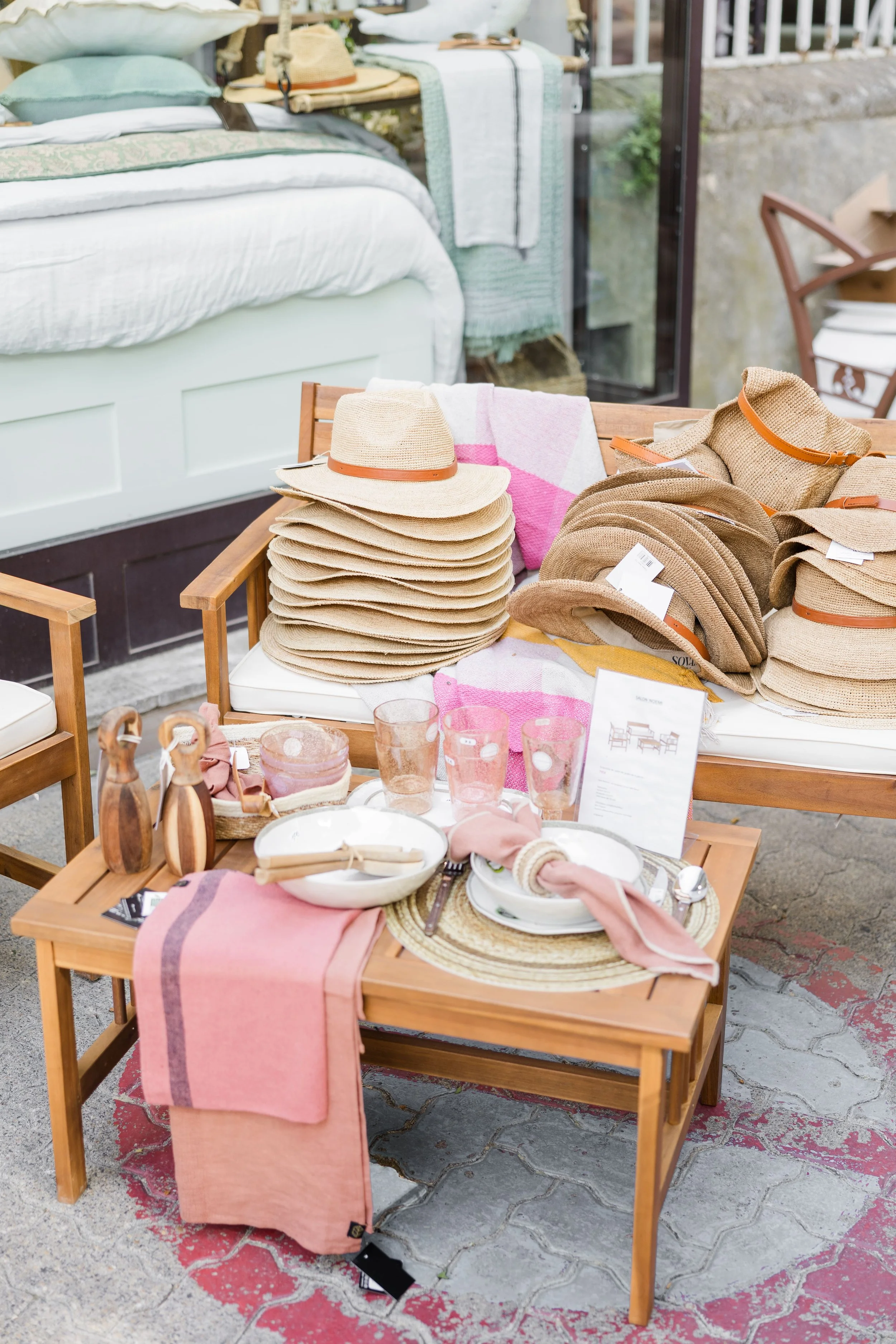 Handmade Tableware and Linen Display