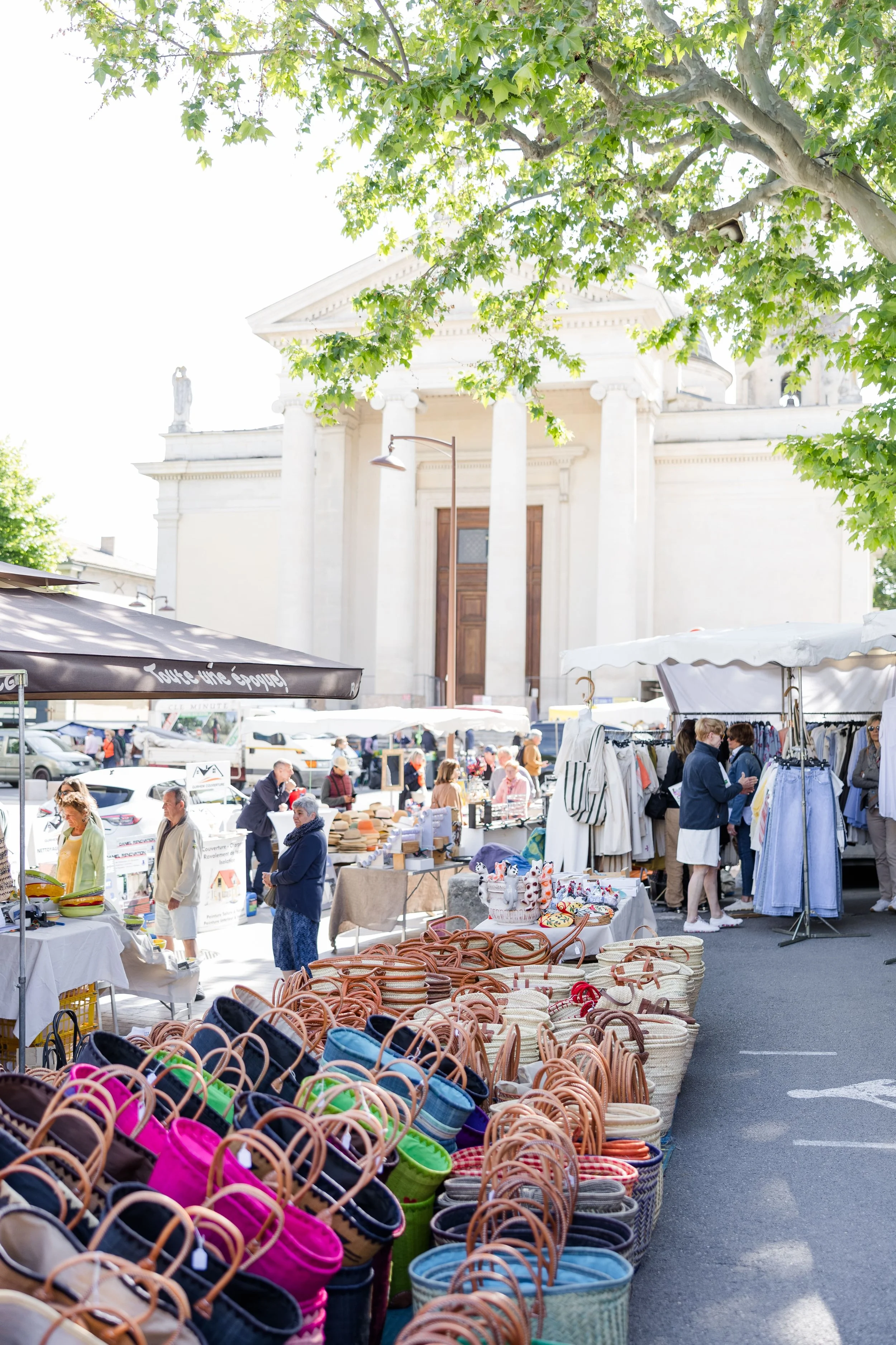 Saint-Remy-de-Provence-Market-Square-View