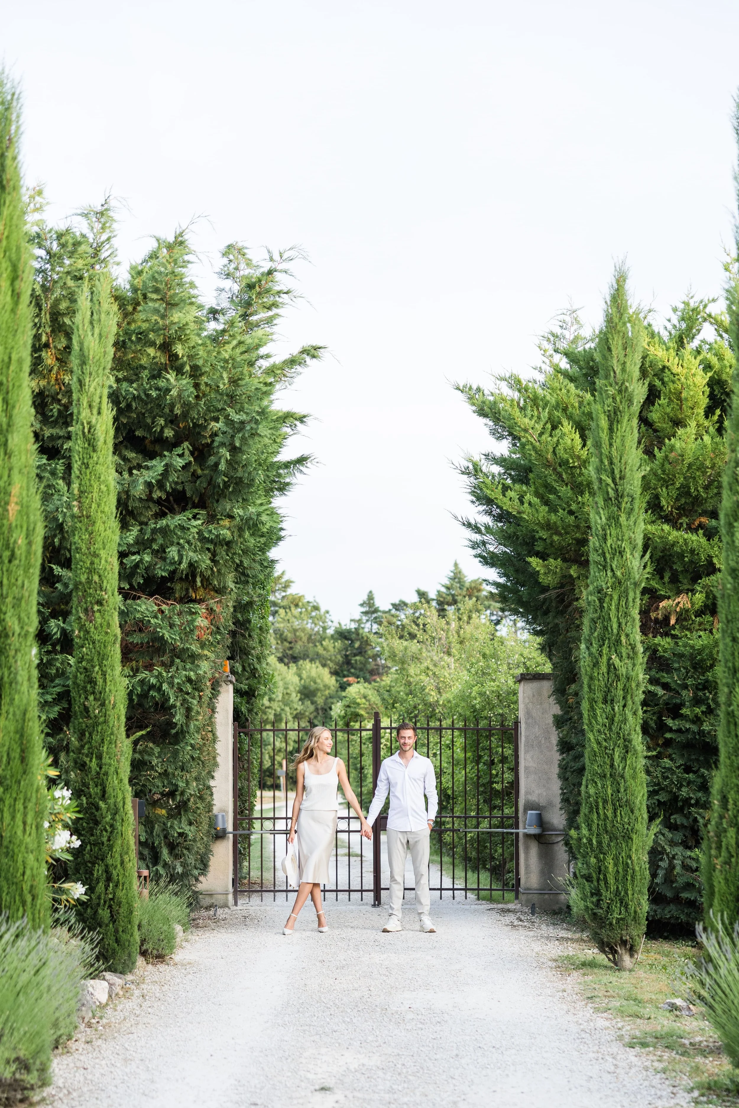 Elegant Provence Estate Couple Photography