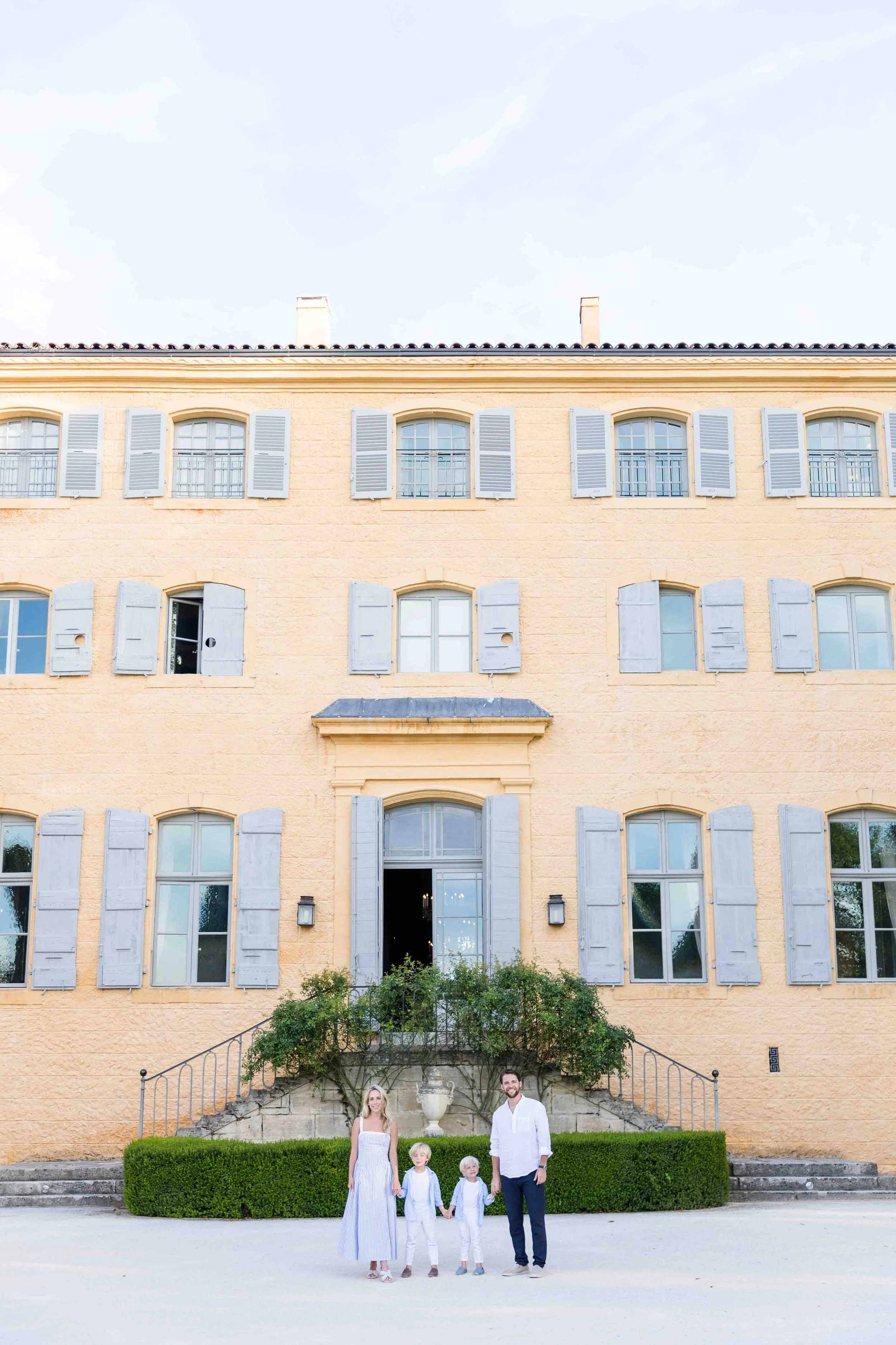 Family Photos at Château de Fonscolombe