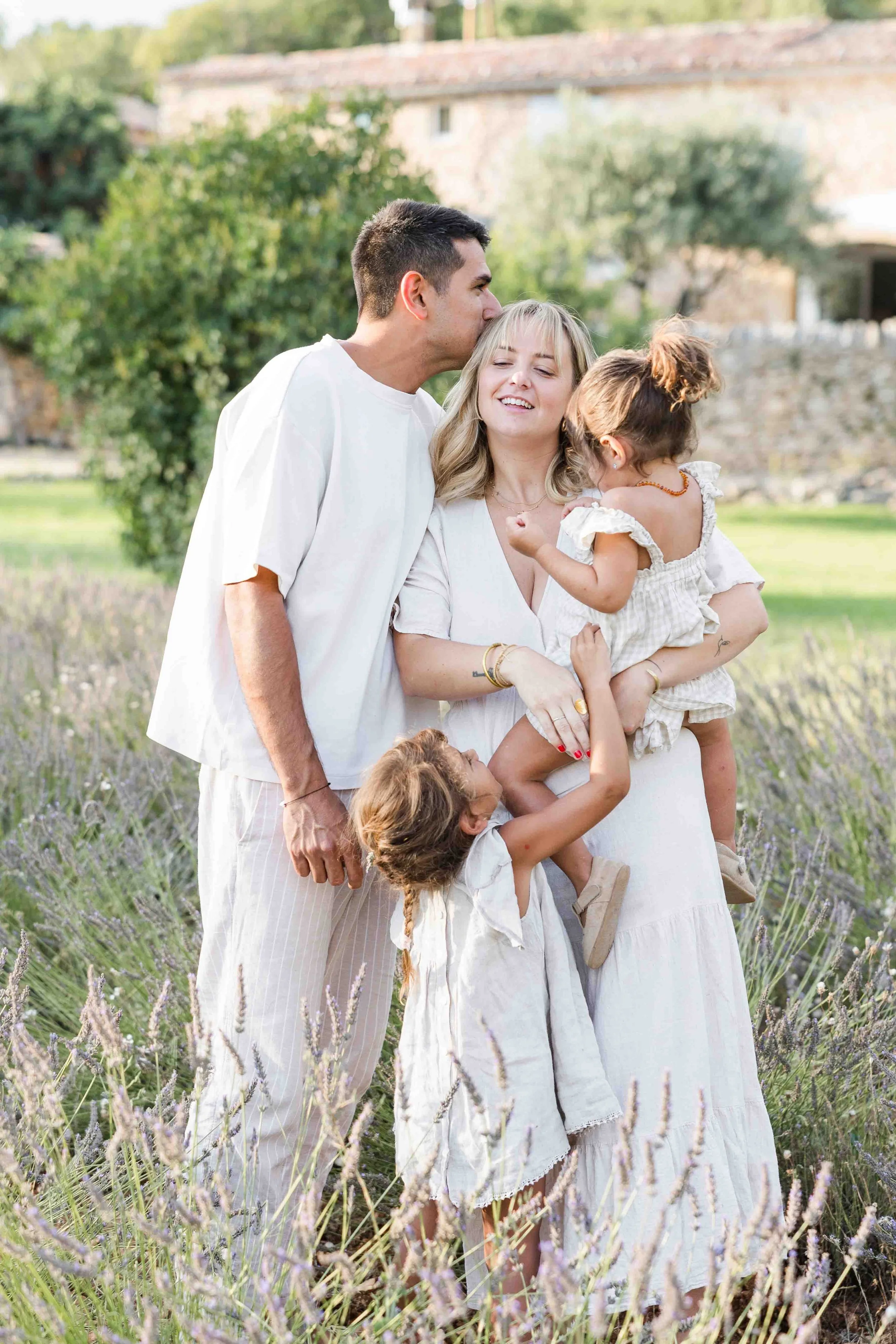 Provence Family Portrait – Lavender Field Countryside Session