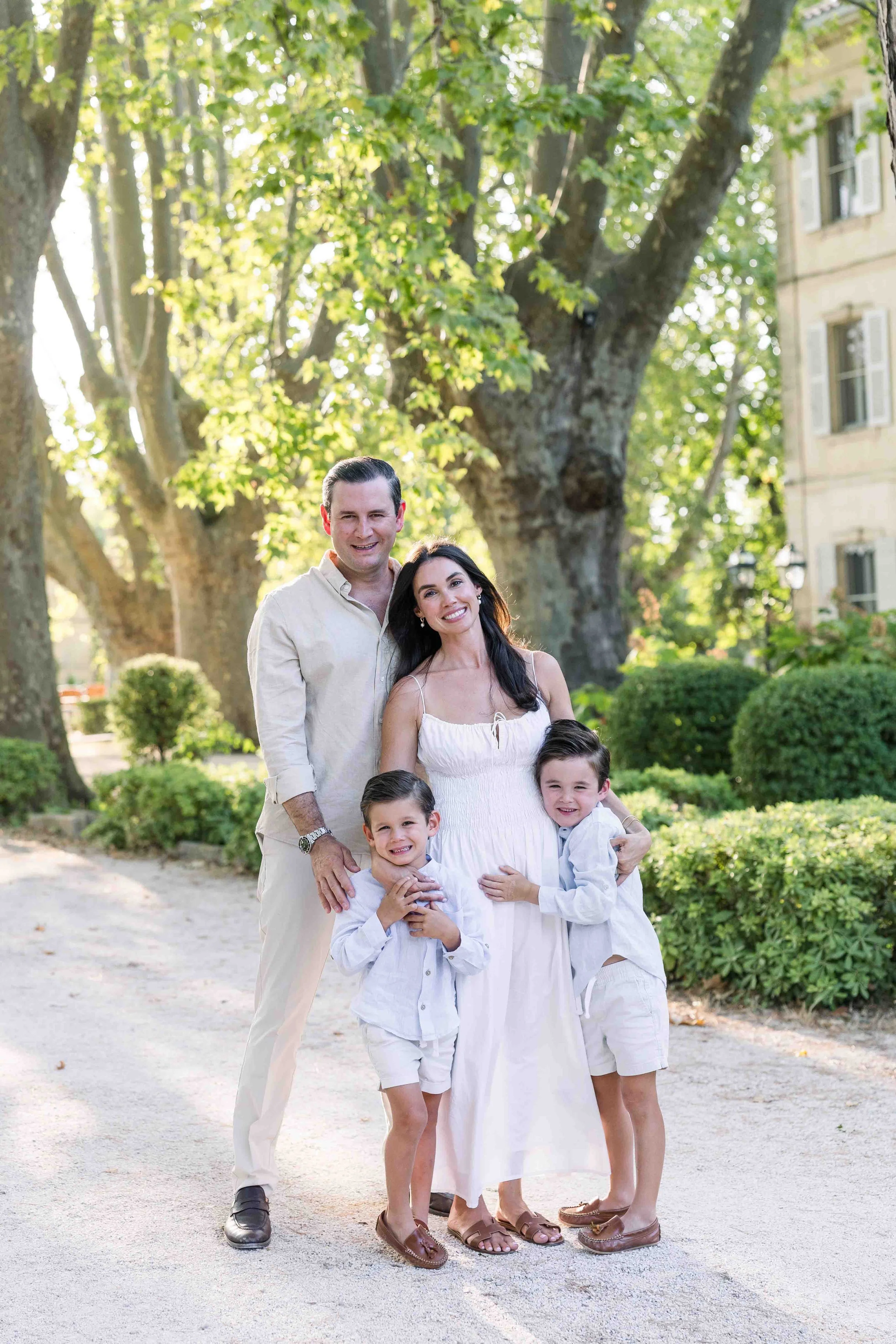 Family of four portrait at Château des Alpilles