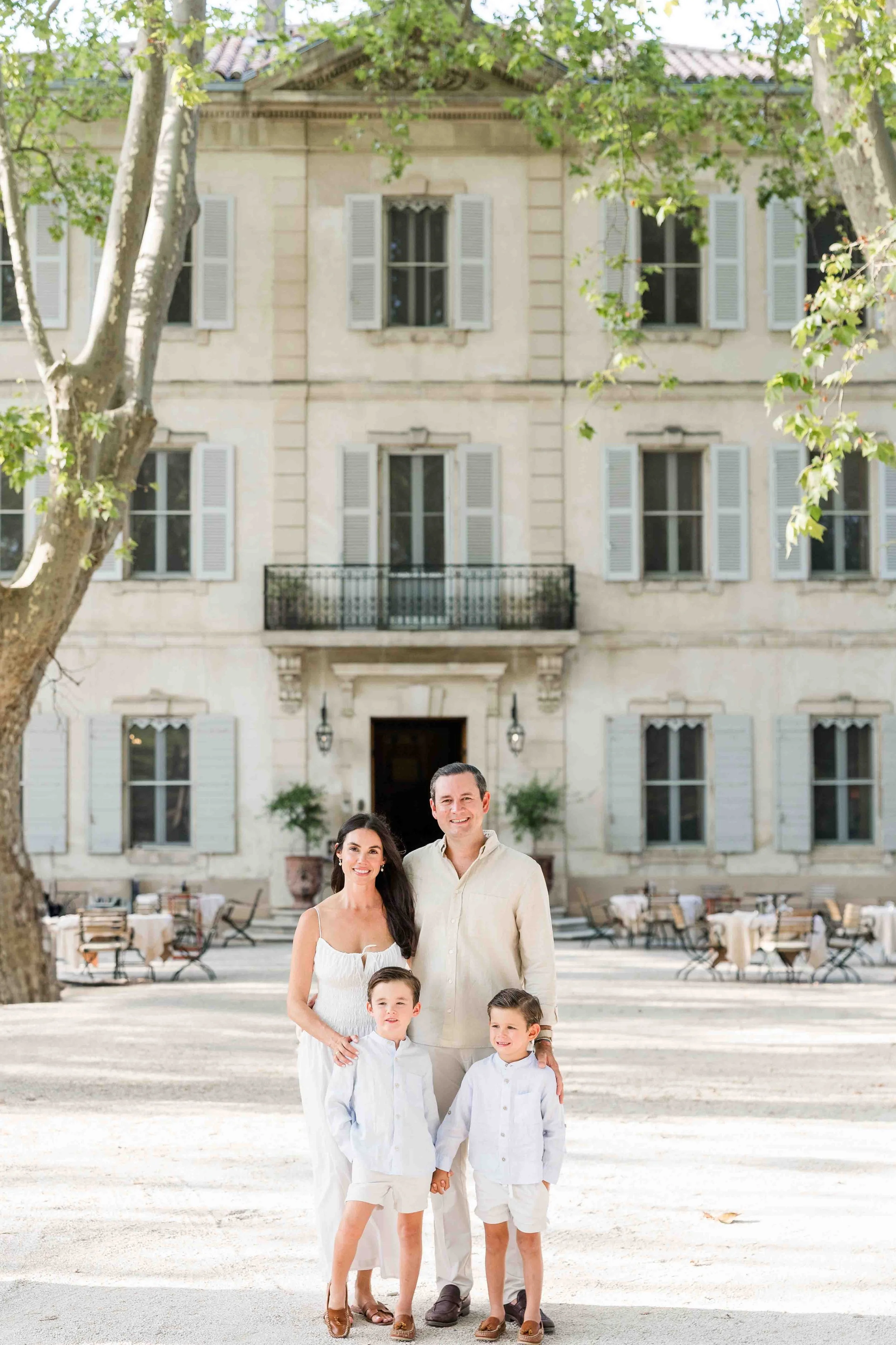 A Family Photo Session at Château des Alpilles | St-Rémy-de-Provence Family Photographer