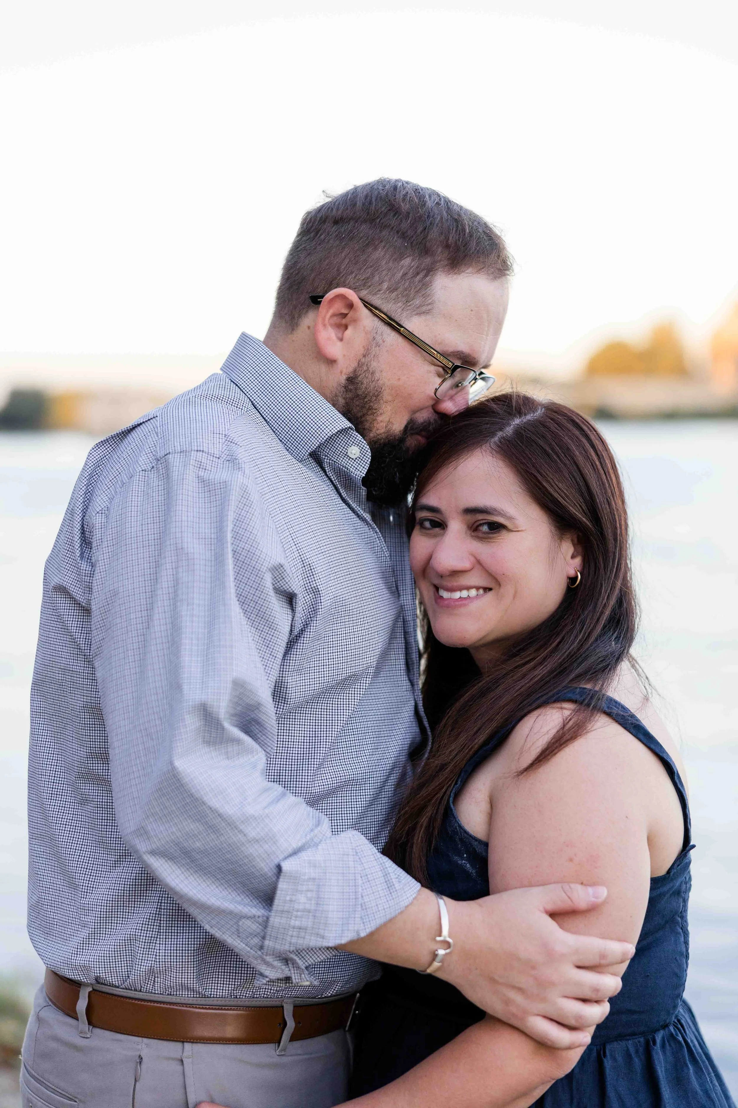 Couple Portrait at Avignon during their stay in Provence for their 10 year Anniversary 