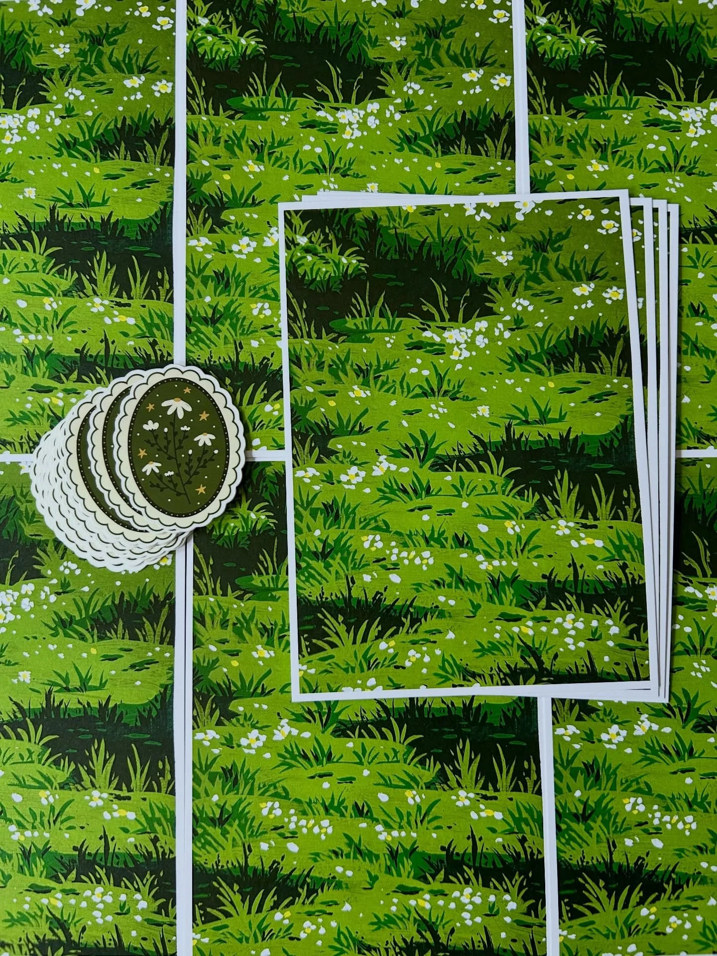 Less than one week left to receive the February print and sticker!! 🌟❇️🌱

This month&rsquo;s snail mail is all about finding inspiration even during a creative rut (which for me always happens in the winter) ❄️ It will also be sent in super cute ne