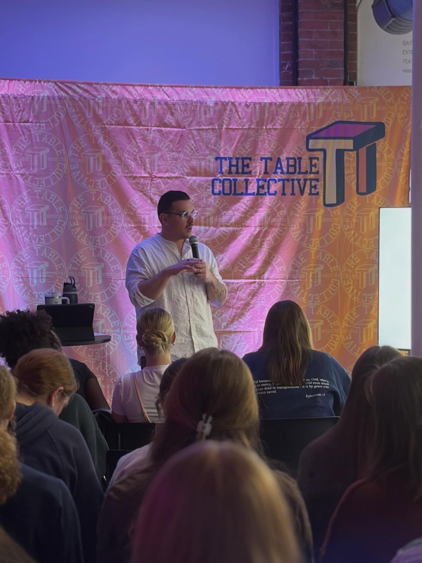 Words that describe tonight? Community, belonging, friendship&hellip; 
We love our Table community. 🪑