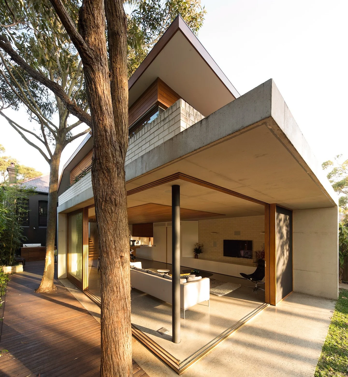 QUEENS PARK HOUSE 
2010 for #studiojohnston 
#ellisconstructions

TEAMS BUILD THINGS:
Foreman: @innstaacammm 
Photographer: @brettboardmanphotography 
Electrical: @willbrown3841 
Plumbing: @reliance_plumbing_australia 
Flooring: @nash_timbers @mbsflo