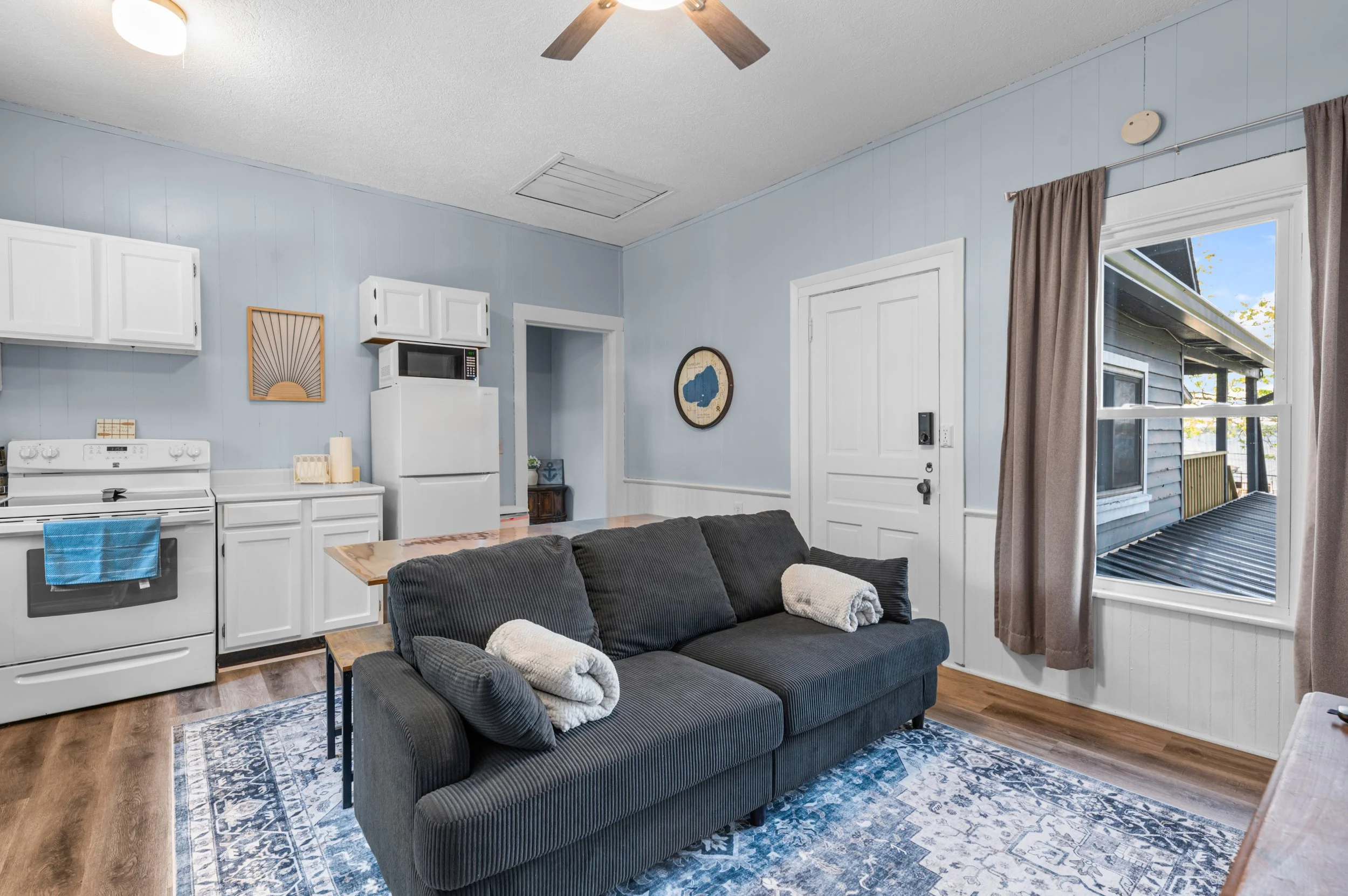 55-INTERIOR 31.jpg