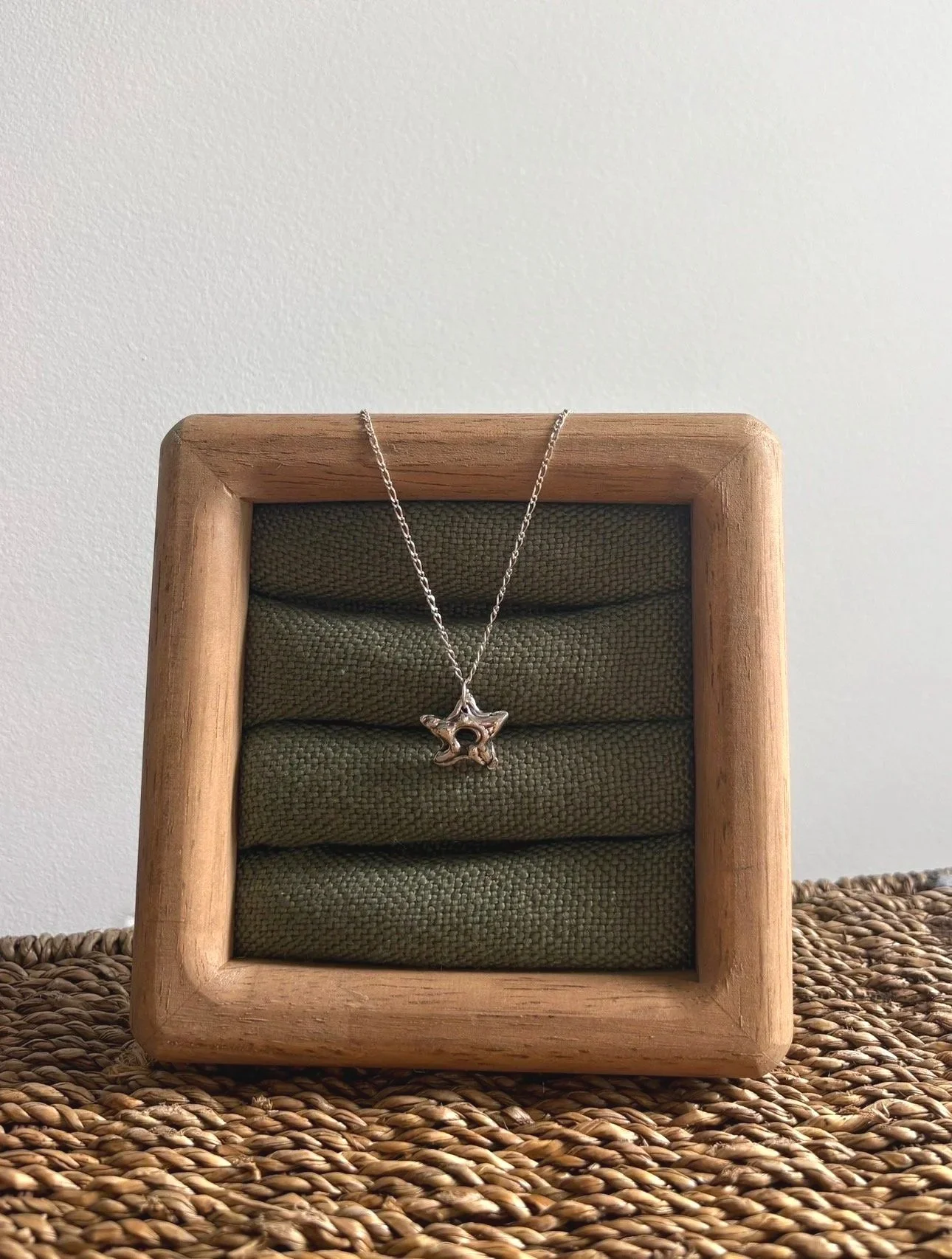 Mirri Star Necklace (mini 1)