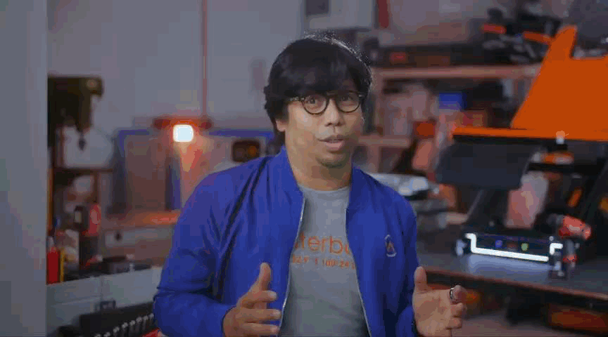 WhatsApp GIF 2025-12-07 at 18.17.50.gif