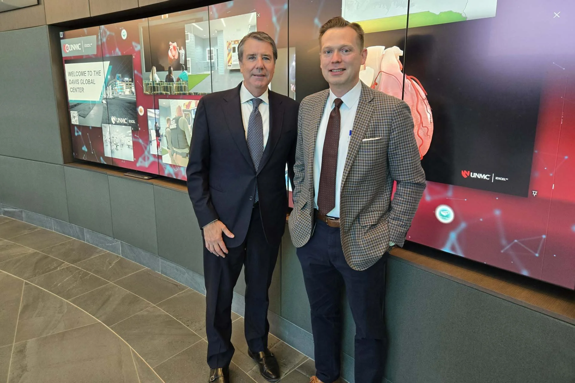 Candidate Brinker Harding tours UNMC