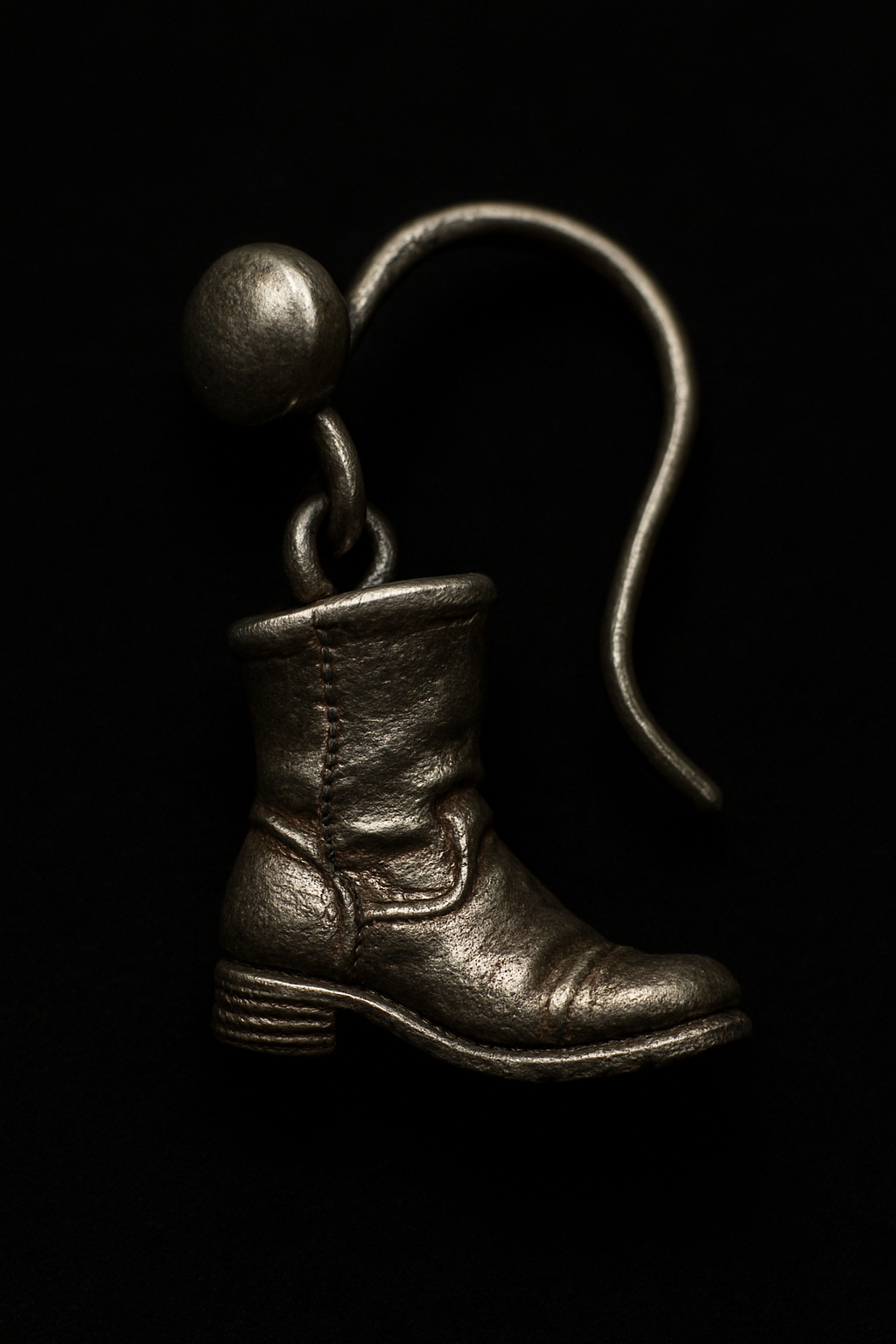 Earring of the Restless Foot