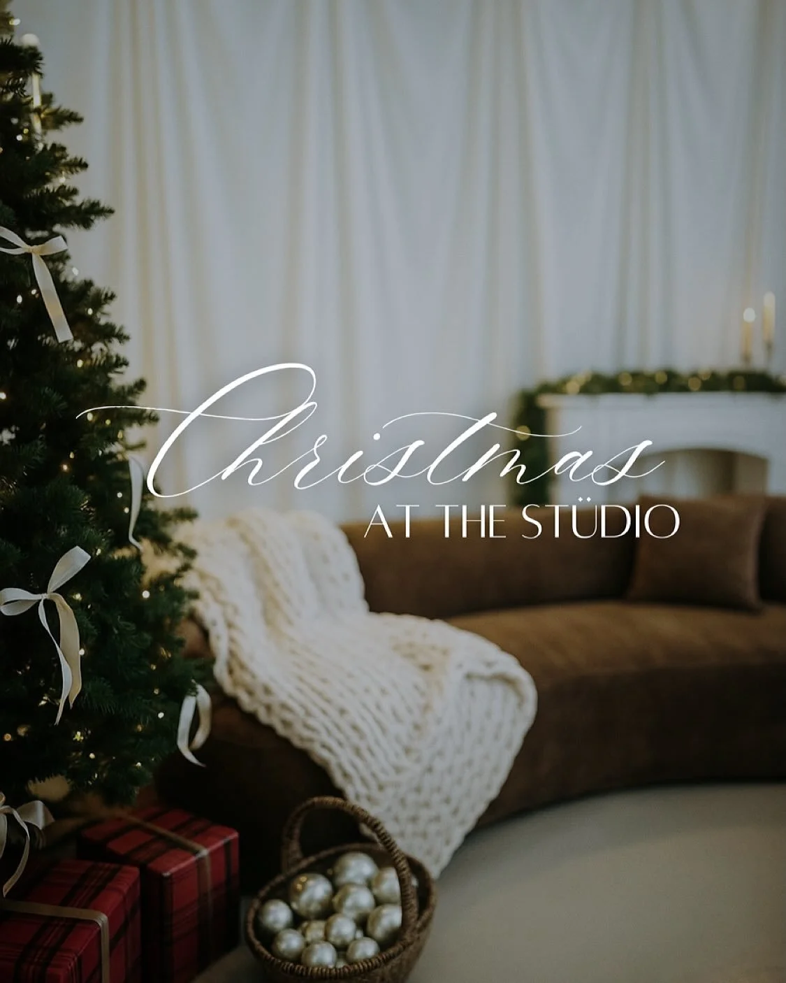 Christmas set ups are live in the studio from November through December. 
Cannot wait to see the beautiful memories and shots you all create here!!! All studio props will be of use as normal and no extra charge for these sets. Happy creating ❣️ XO @s