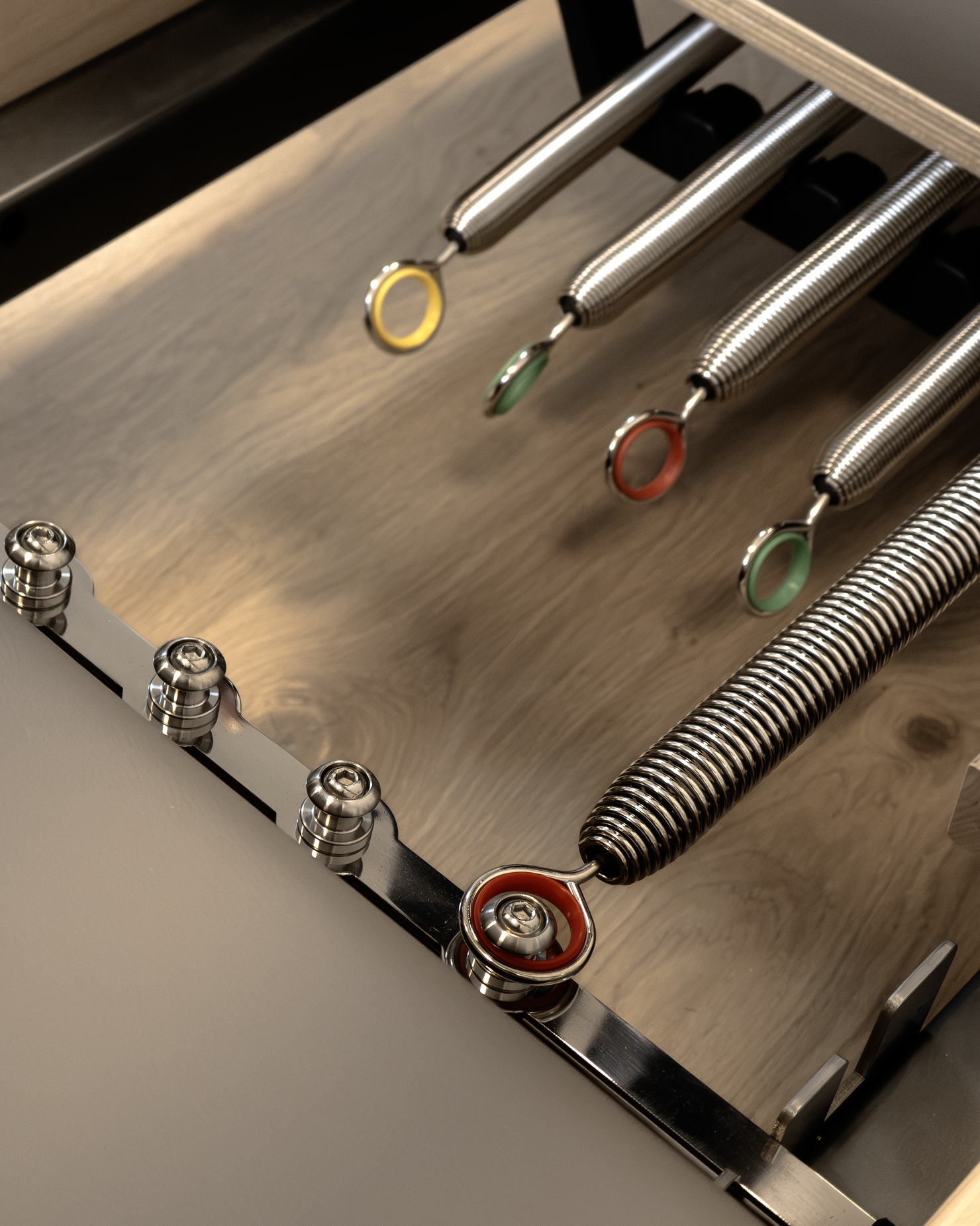 reformer pilates Rijeka, premium studio samo za žene, vježba se na reformeru u centru Rijeke u studiju  za reformer pilates Harmony Ground