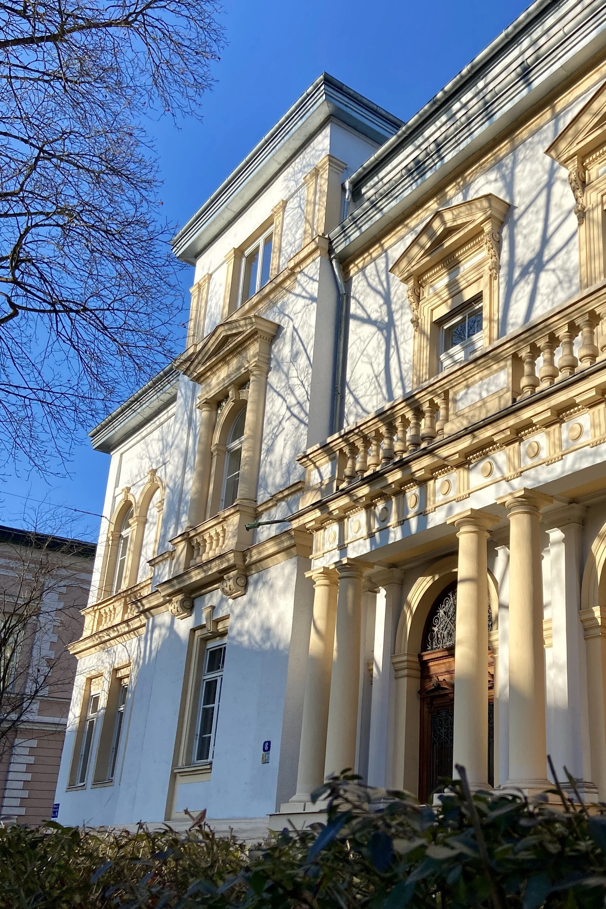 Repräsentatives Gebäude aus der Gründerzeit