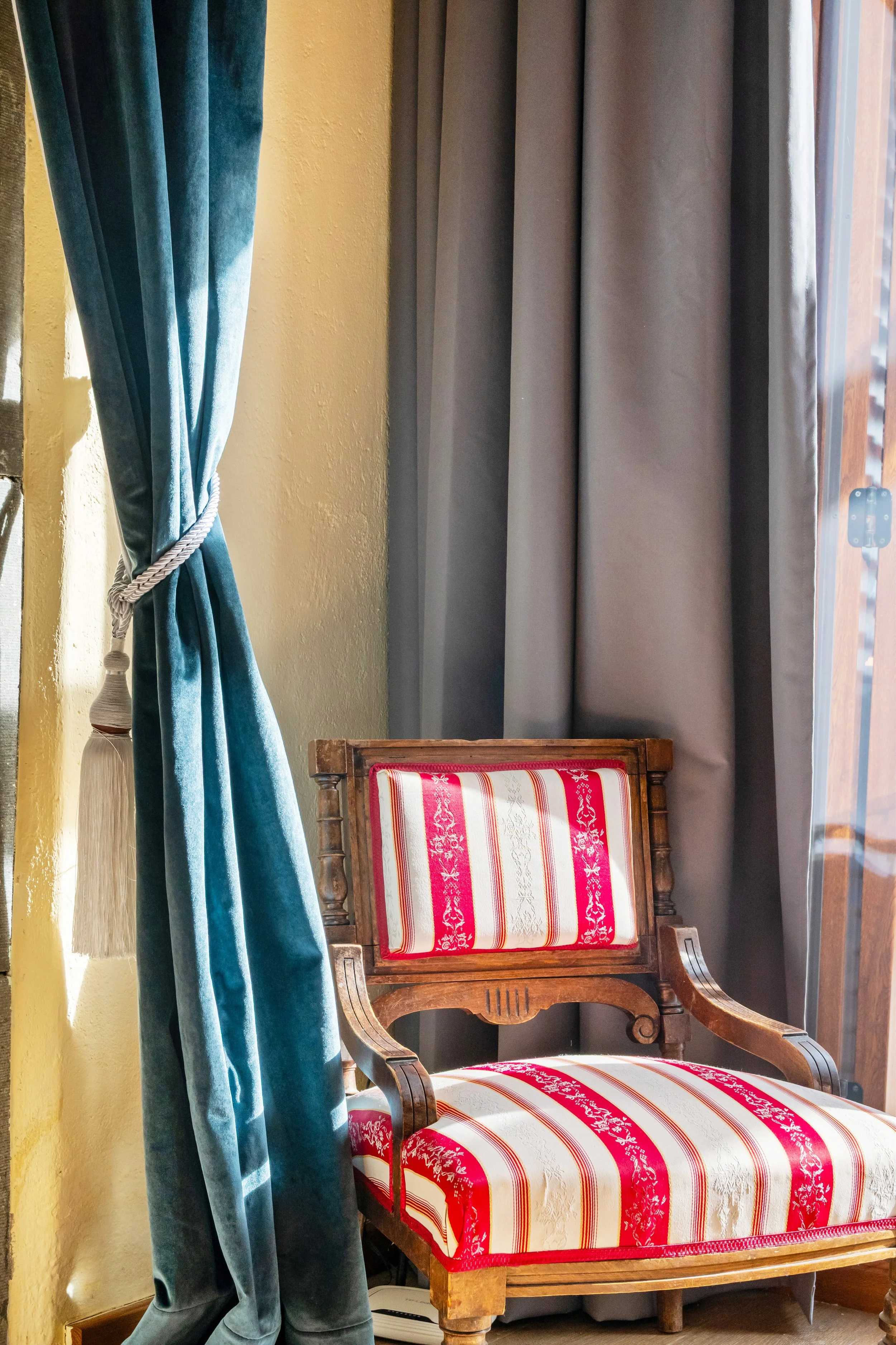 Detalji spavaće sobe vile Galapagos Hvar