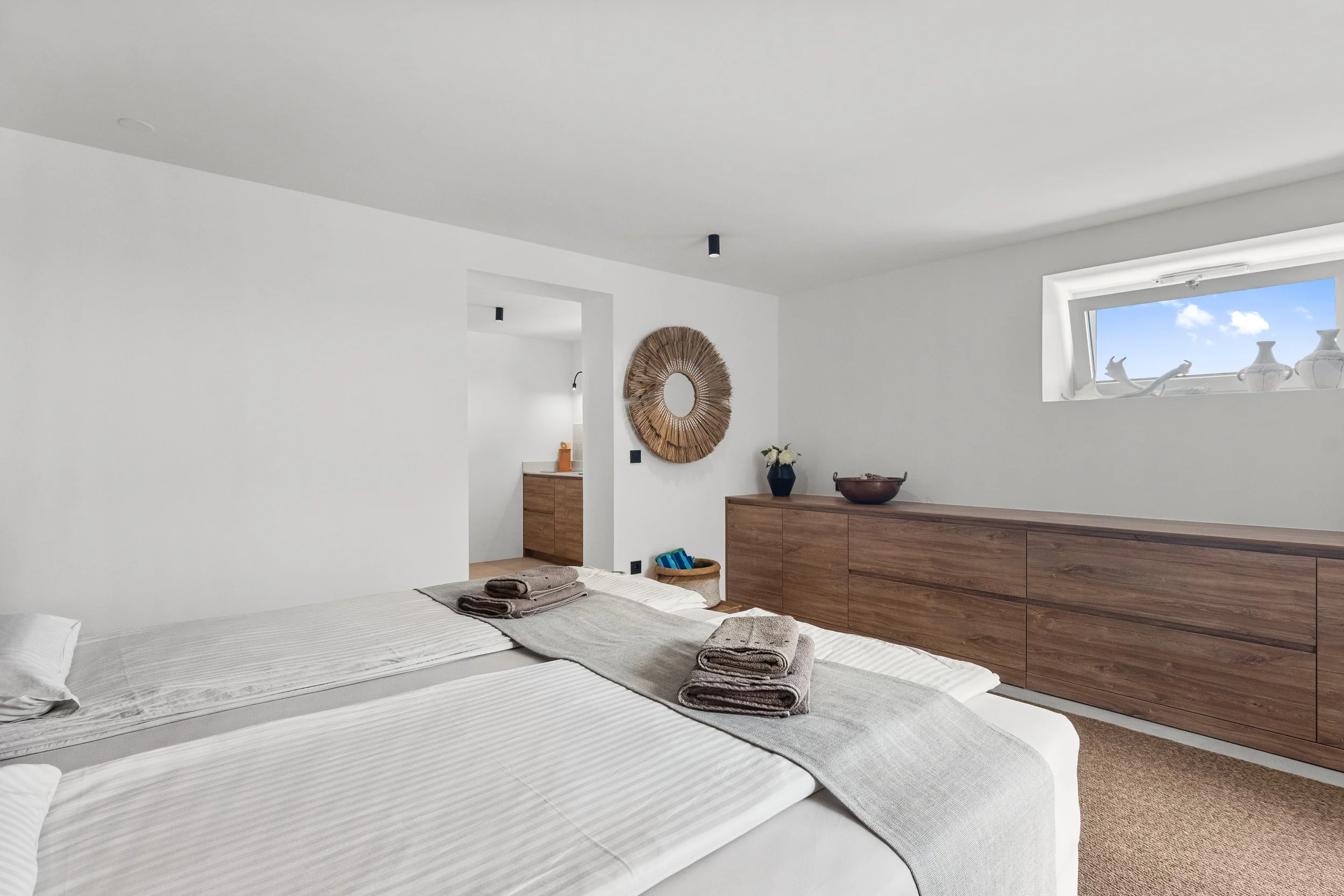 Spavaća soba u prizemlju vile – fotografiranje interijera