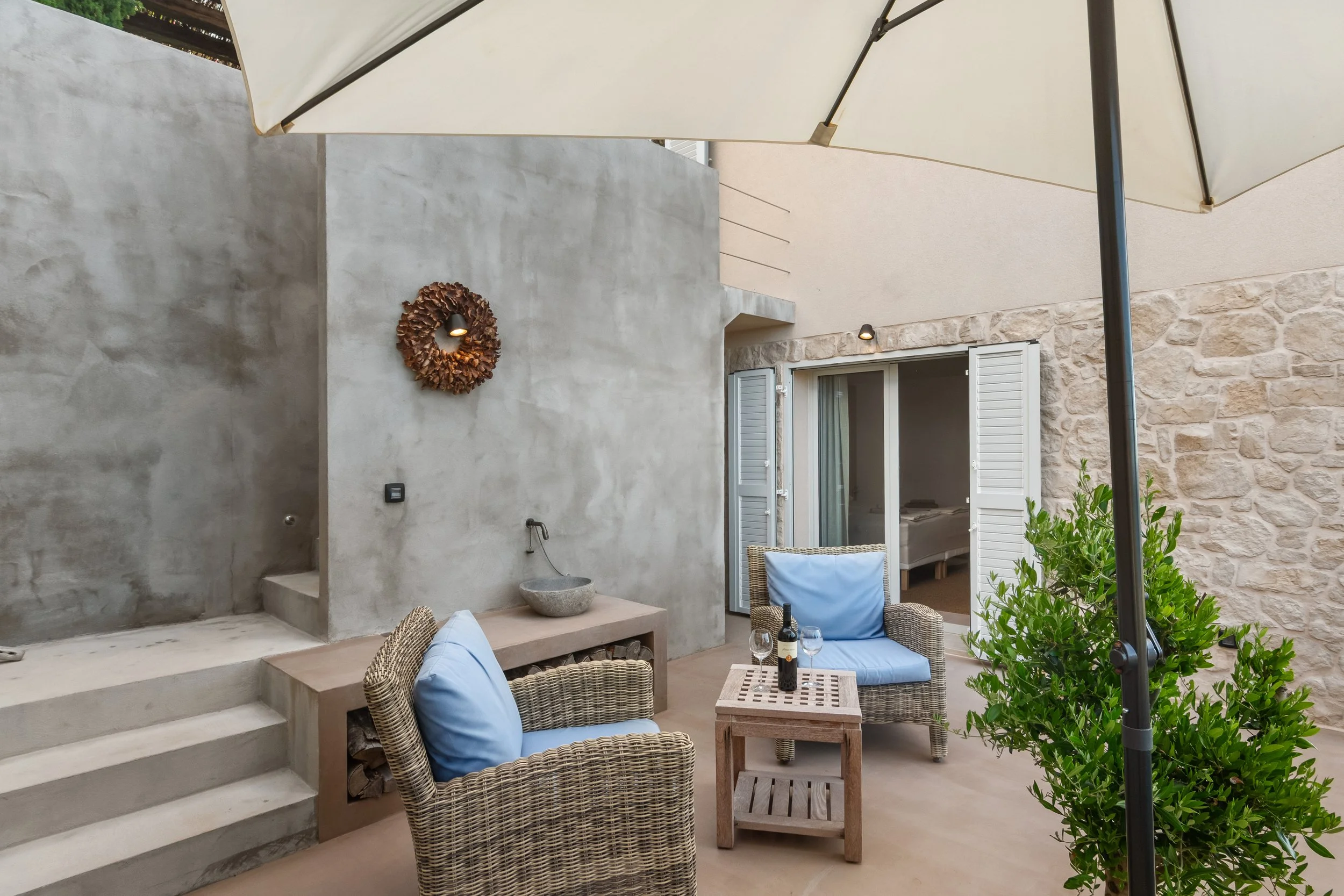 Eksterijer vile tijekom dana – fotografiranje vila