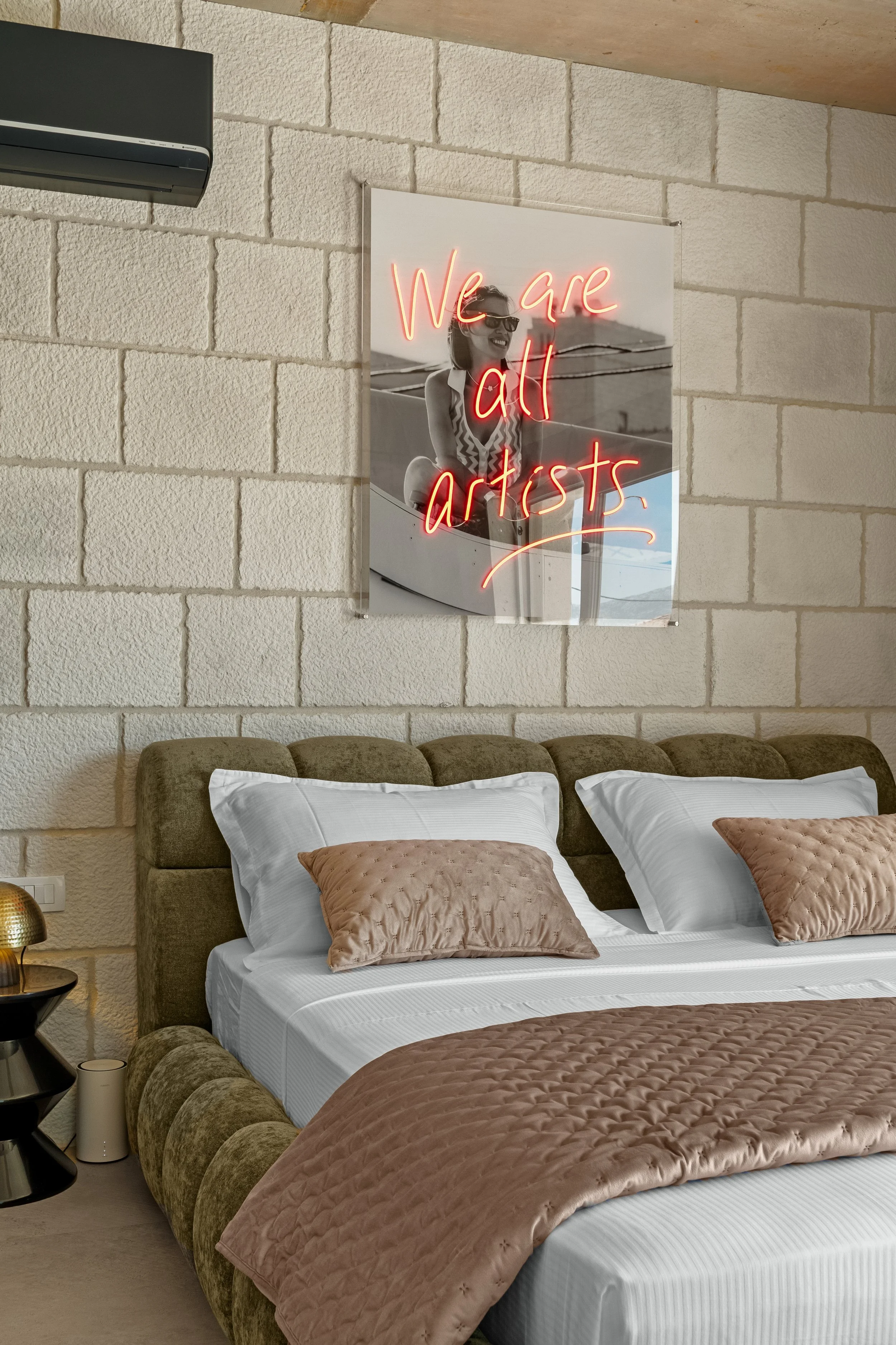 Dekoracije u interijeru – slikanje apartmana
