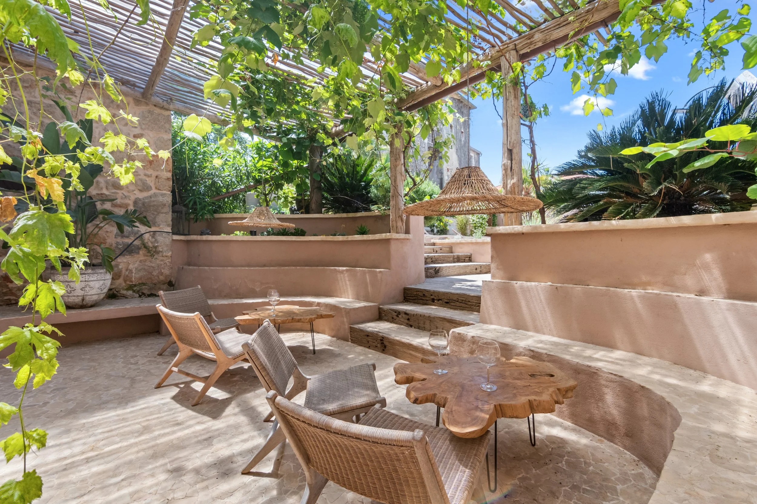 Autentično otočko iskustvo odmora u dvoru vile Oaza Vrbanj