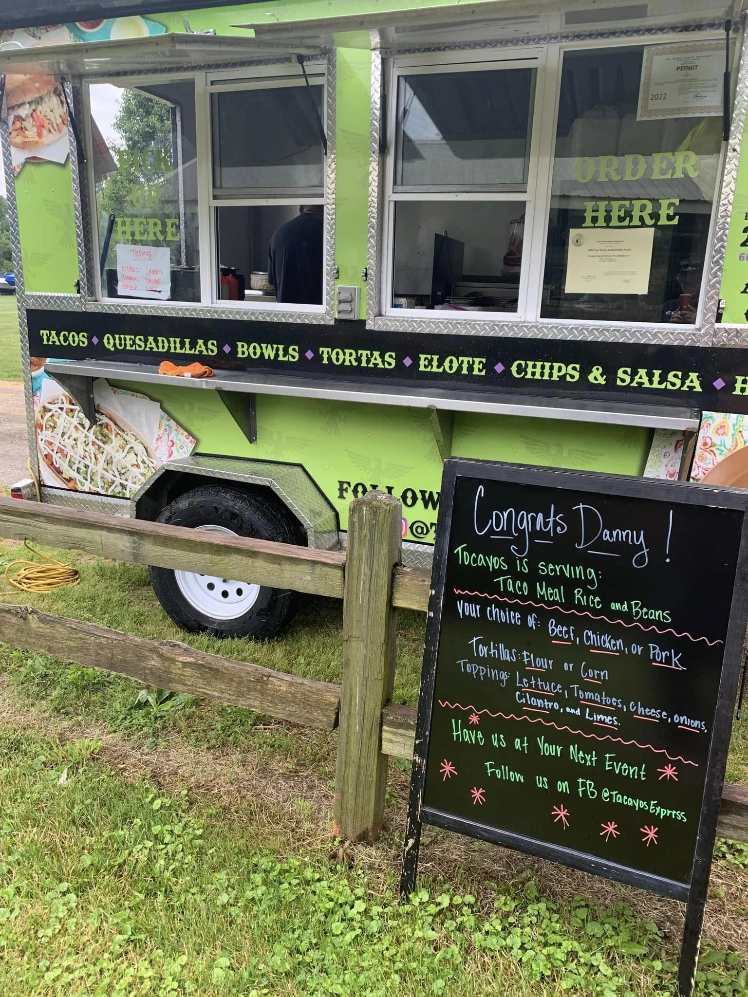 Tocayos Taco Truck