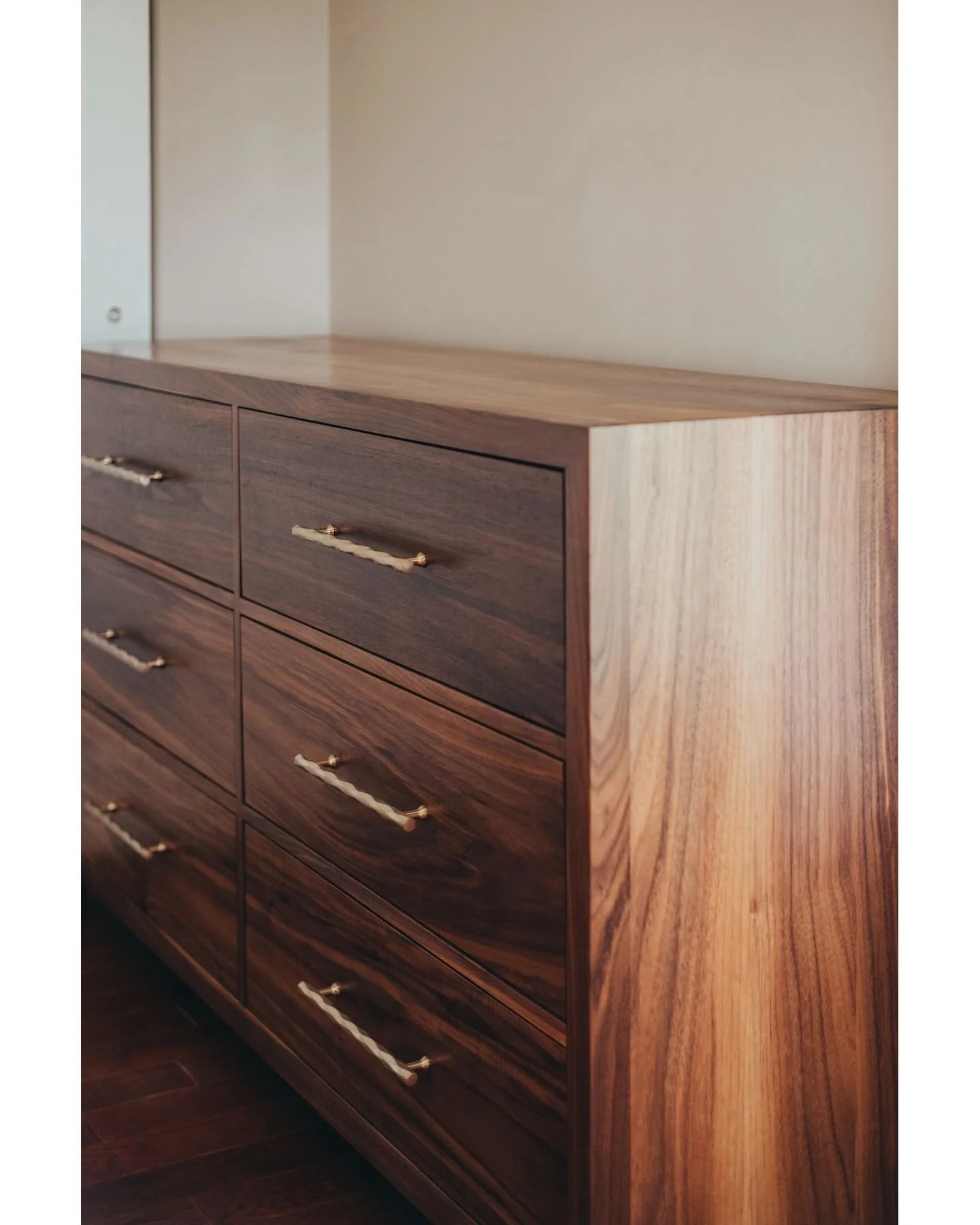 📐 Crafted. Not Manufactured.
This isn&rsquo;t just a dresser &mdash; it&rsquo;s a statement of craftsmanship, precision, and lasting beauty. Custom-built in rich walnut with seamless grain-matched drawer fronts and hand-finished brass pulls. ✨

🪵 L
