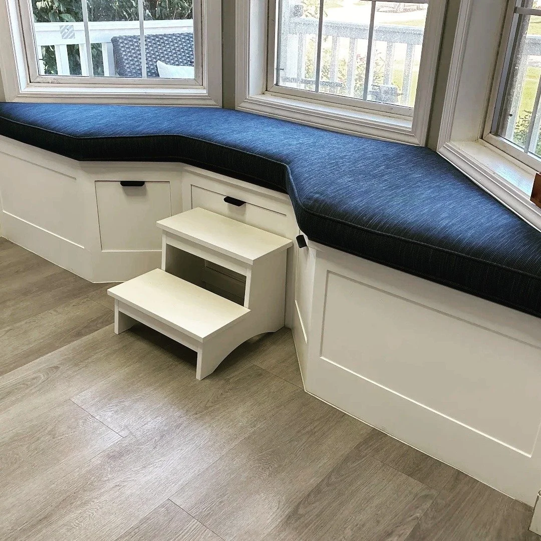 📐 Custom Craftsmanship Meets Everyday Comfort 🐾

This built-in window bench was designed not just for humans, but for the entire family - pup included. 🐶✨

We created a tailored window seat with integrated storage, sleek inset paneling, and a deep