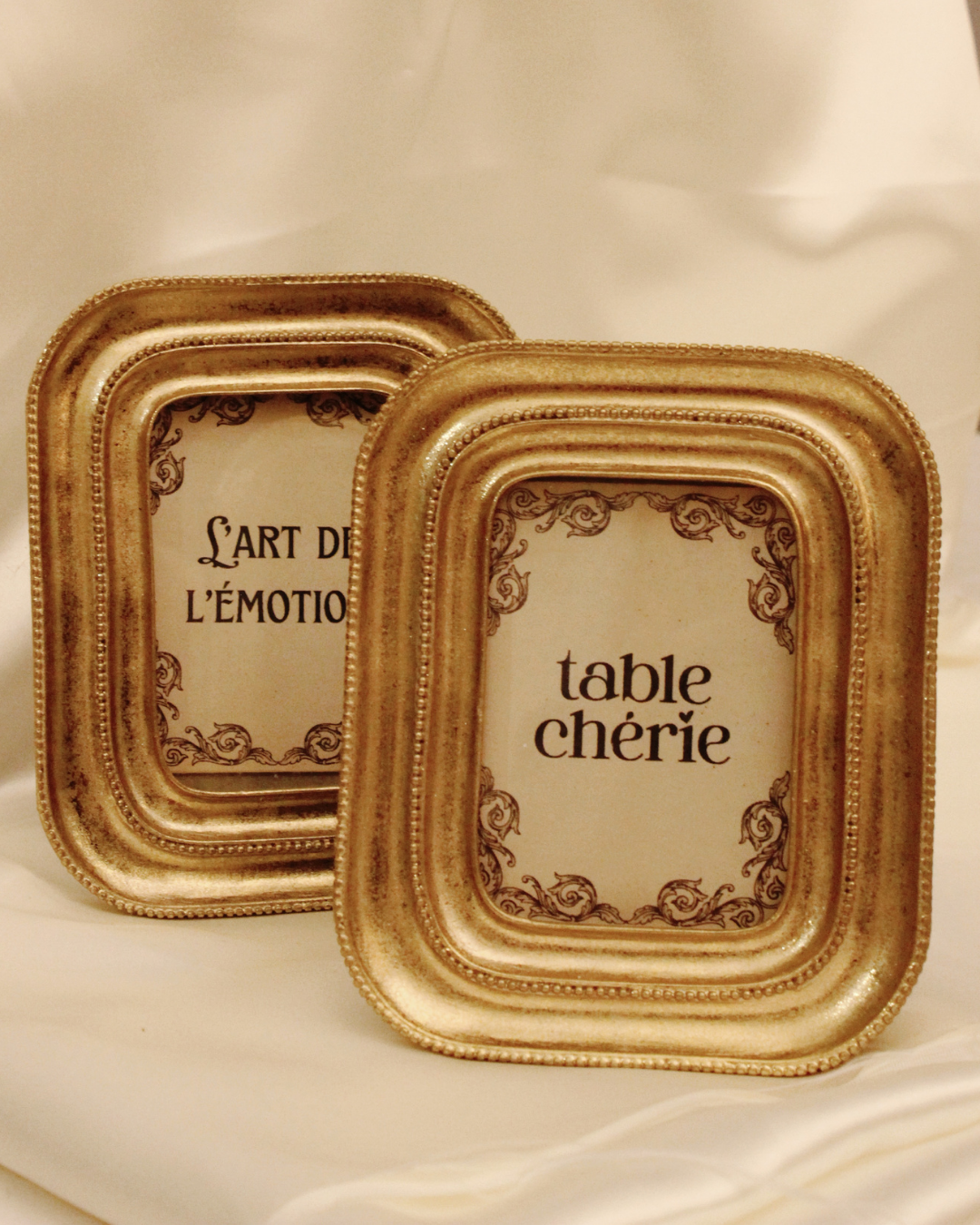 Petit cadre vintage doré