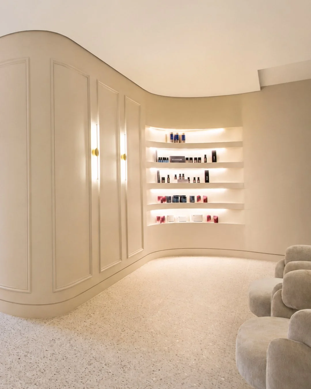 Step inside Ellae. 🤍 A space where advanced treatments meet thoughtful design, creating a calm and elevated experience from the moment you arrive. ✨

*All content on this page is for educational purposes only and does not constitute medical advice. 