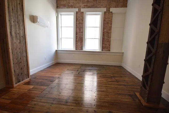 Interior 03.webp