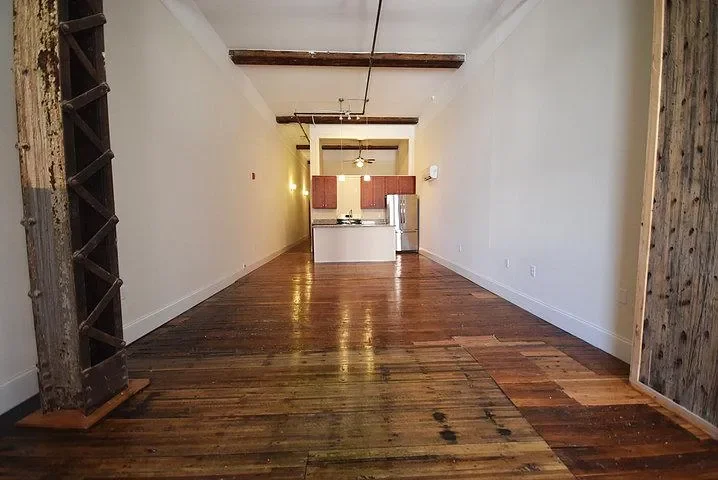 Interior 01.webp