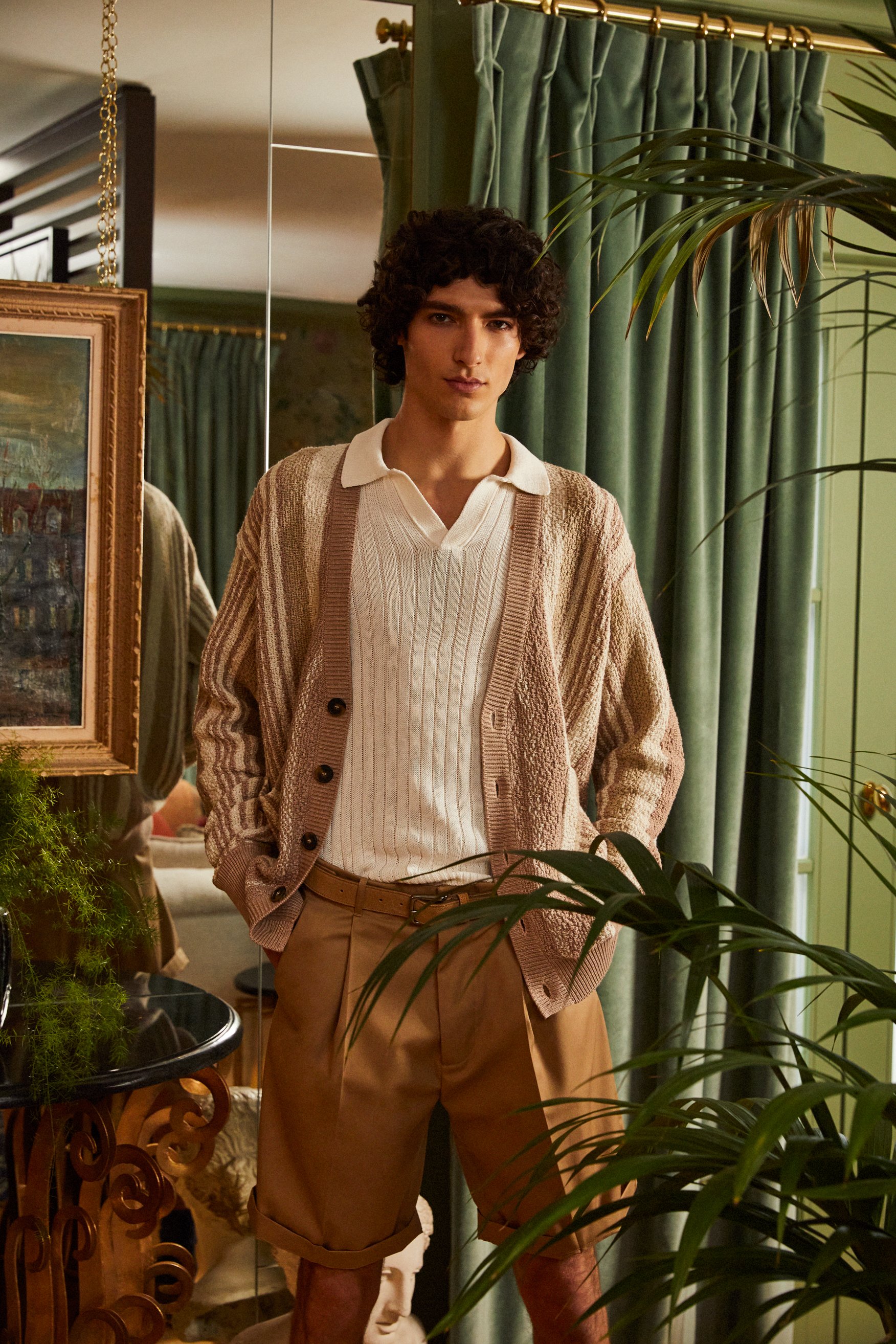 2023_03_13_Bicester_Spring_Luxe_Shot04_063.jpg