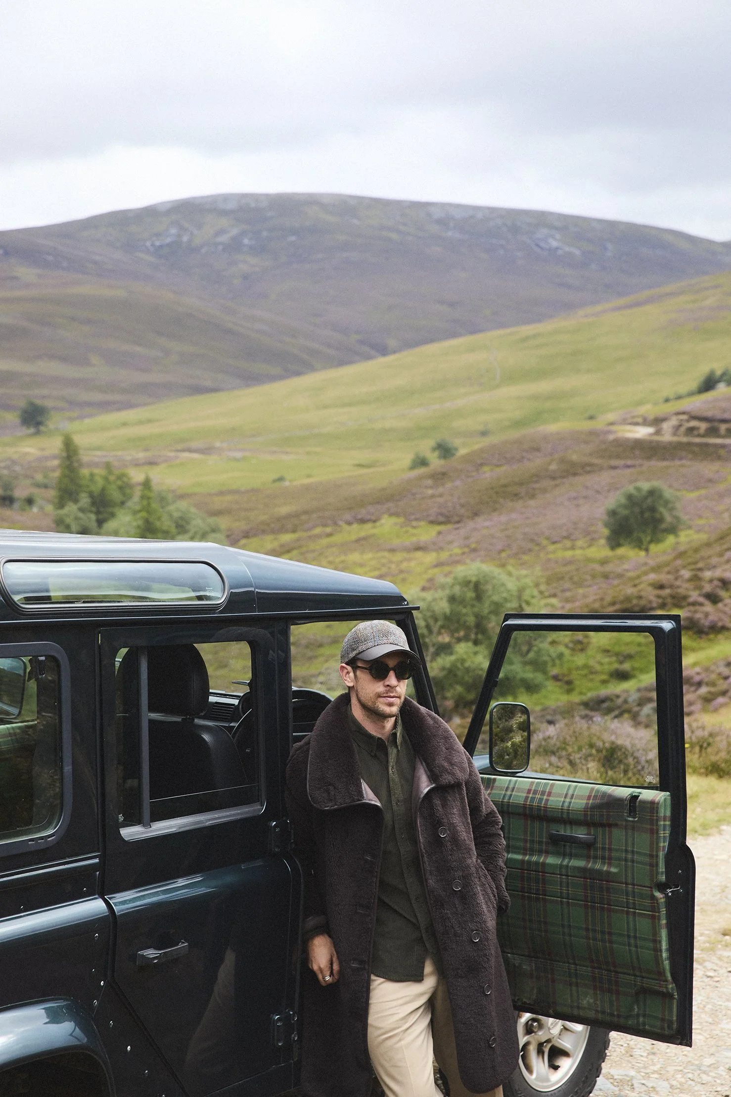 2025_08_05_LandsEnd_HarrisTweed_1329 RT.jpg